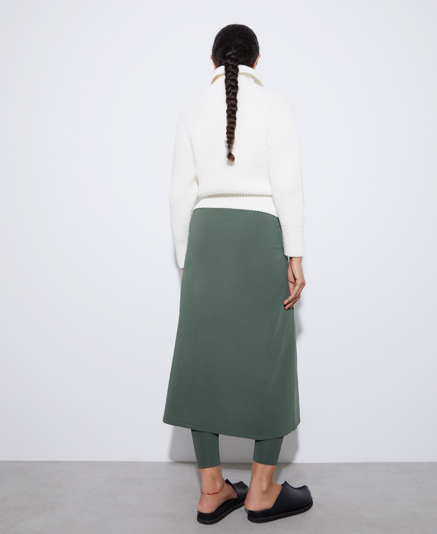 Recycled cotton knitted cardigan image number 2