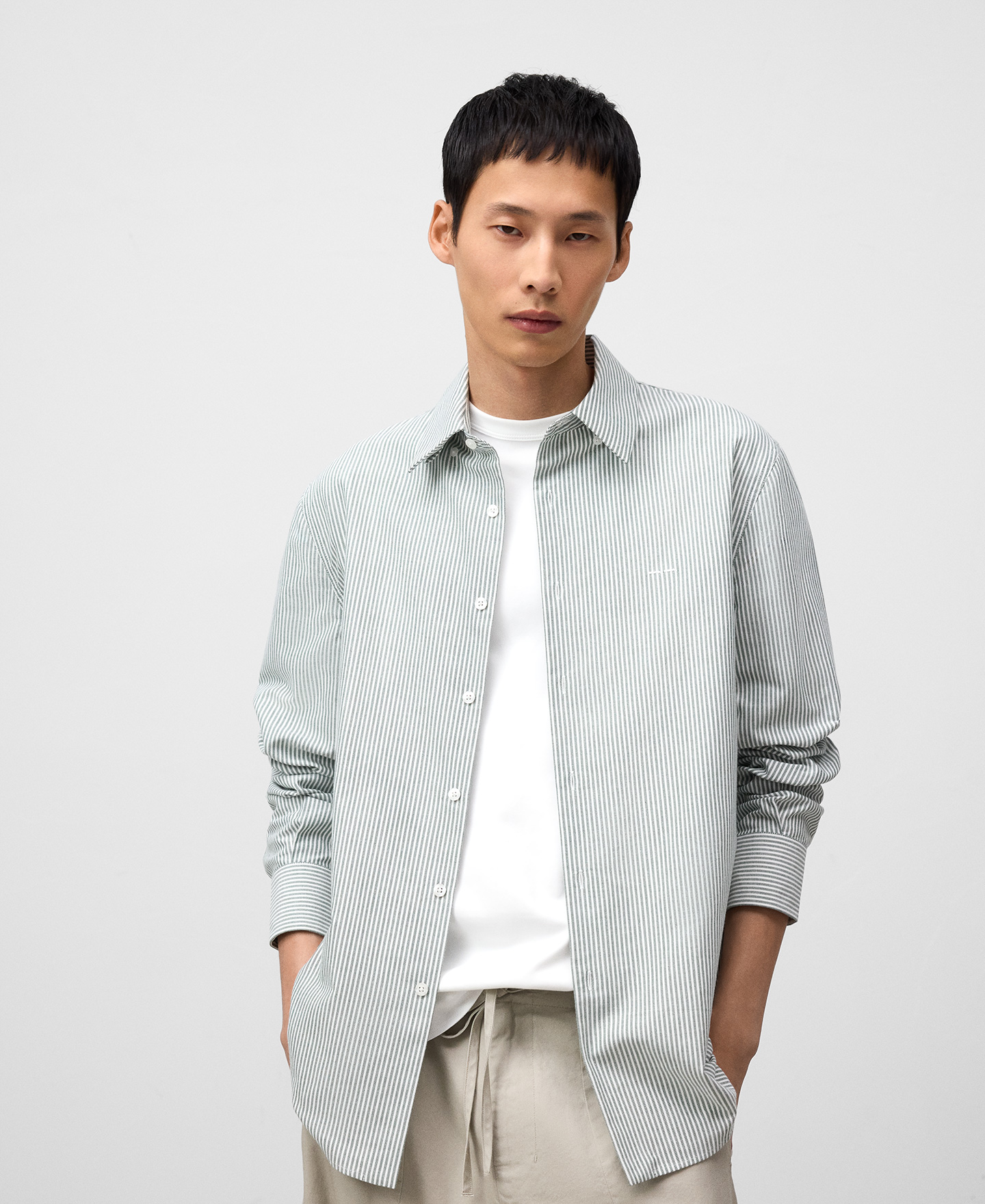 Camisa regular fit rayas algodón hombre image number 0
