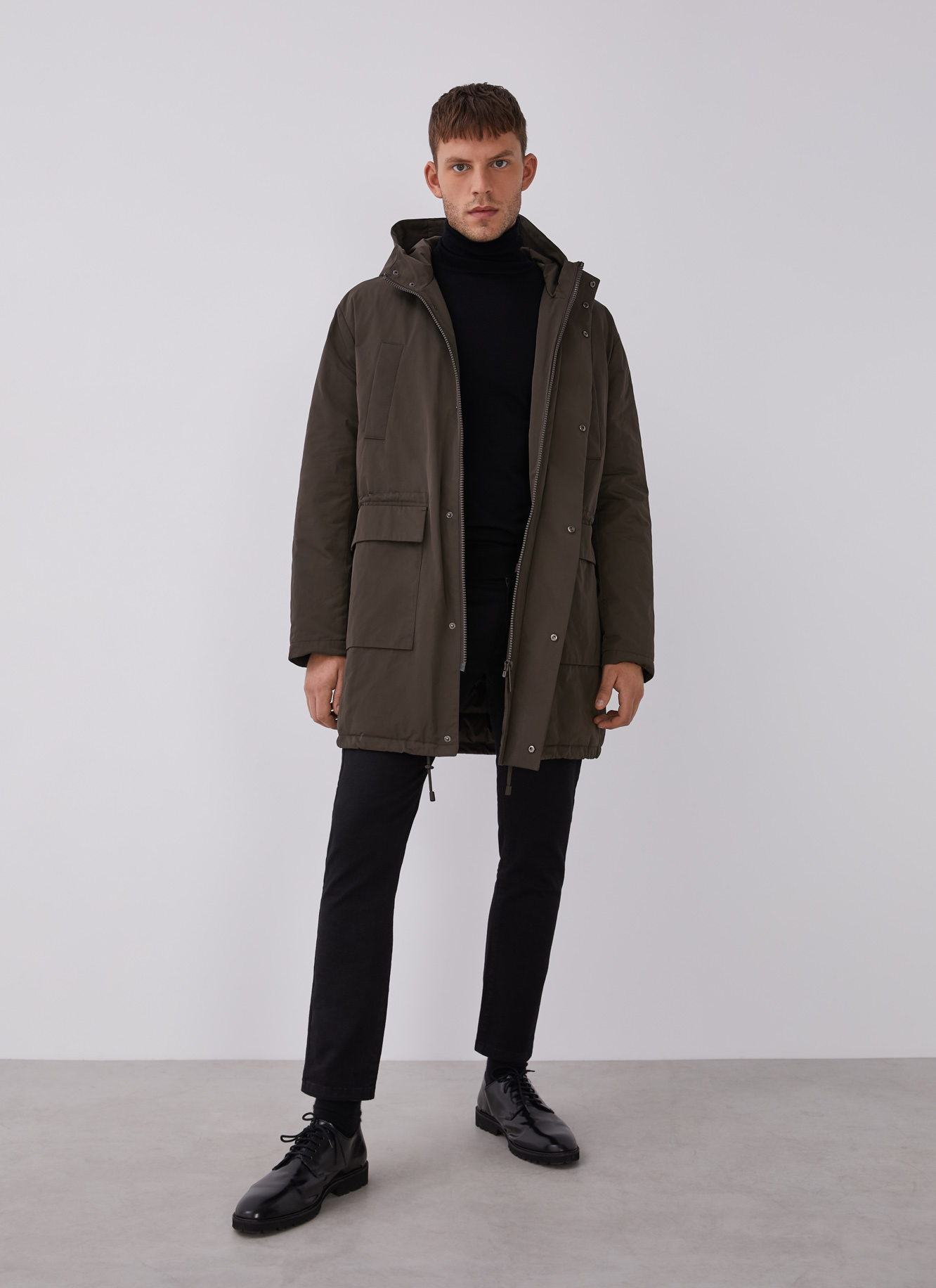 Parka sahariana acolchada con capucha image number 6