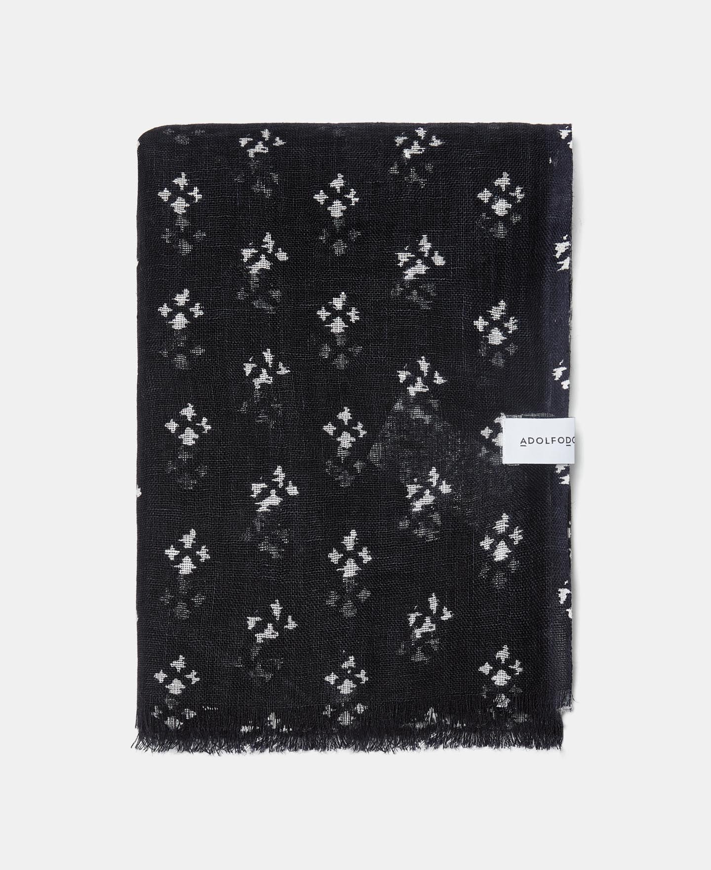 Foulard estampado en lino image number 0
