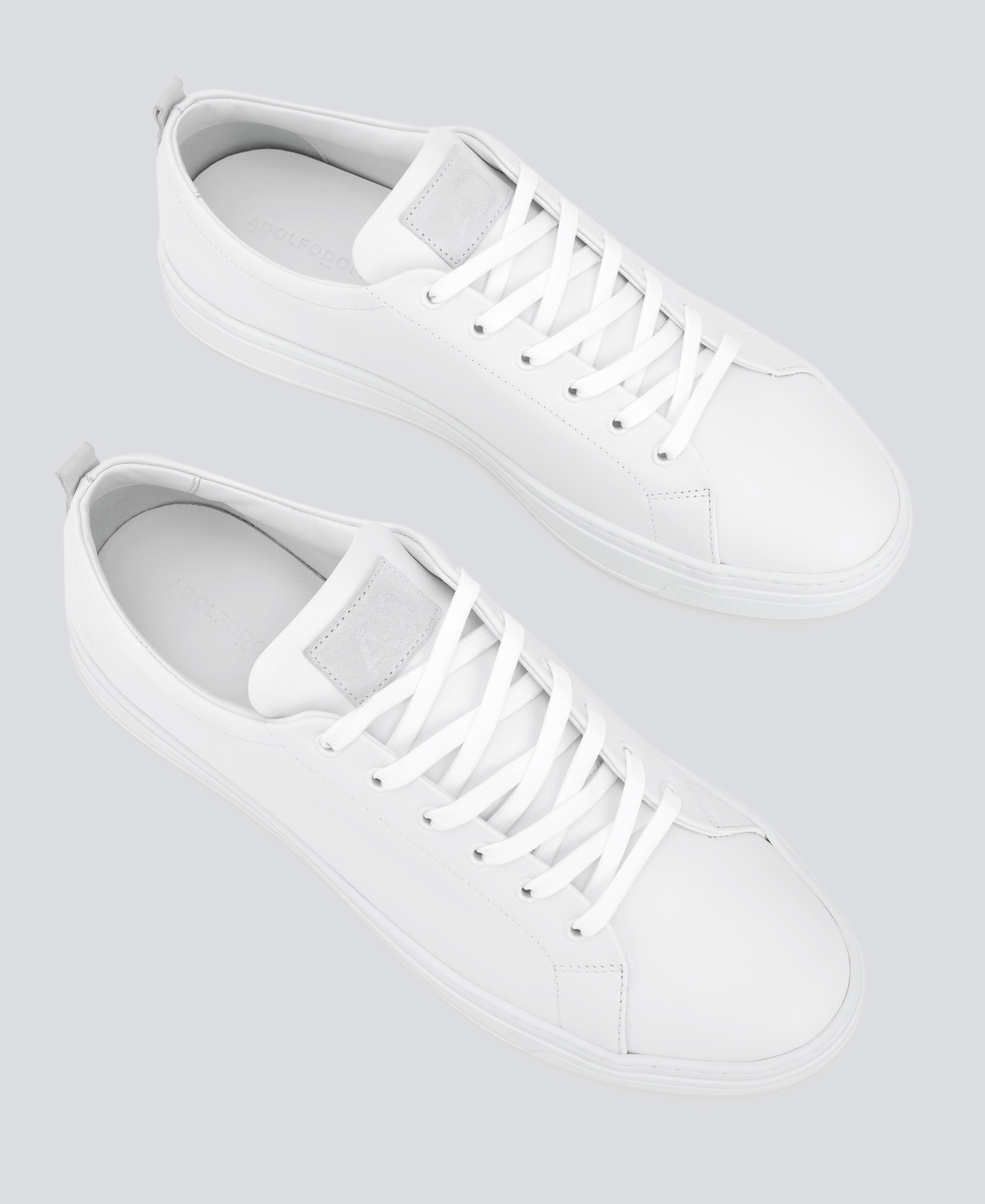 Men's white sneaker image number 1
