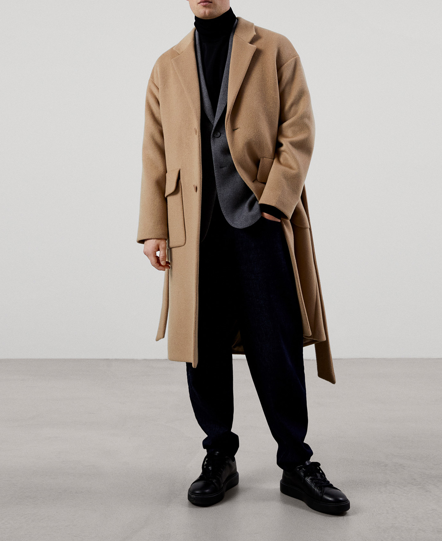 Merino wool and cashmere blazer image number 1