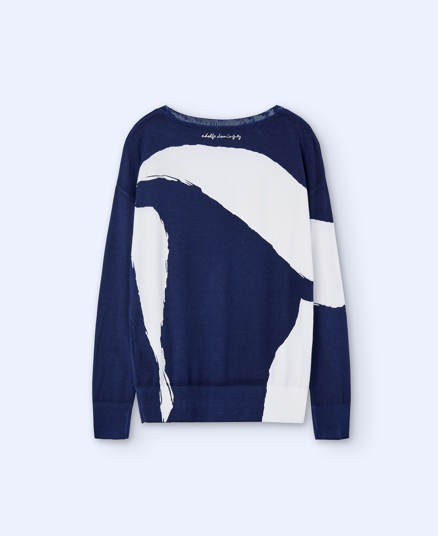 Jersey estampado con escote en pico image number 7