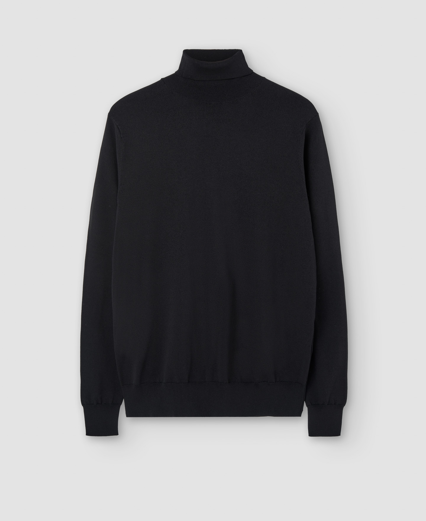 Knitted turtleneck sweater image number 4