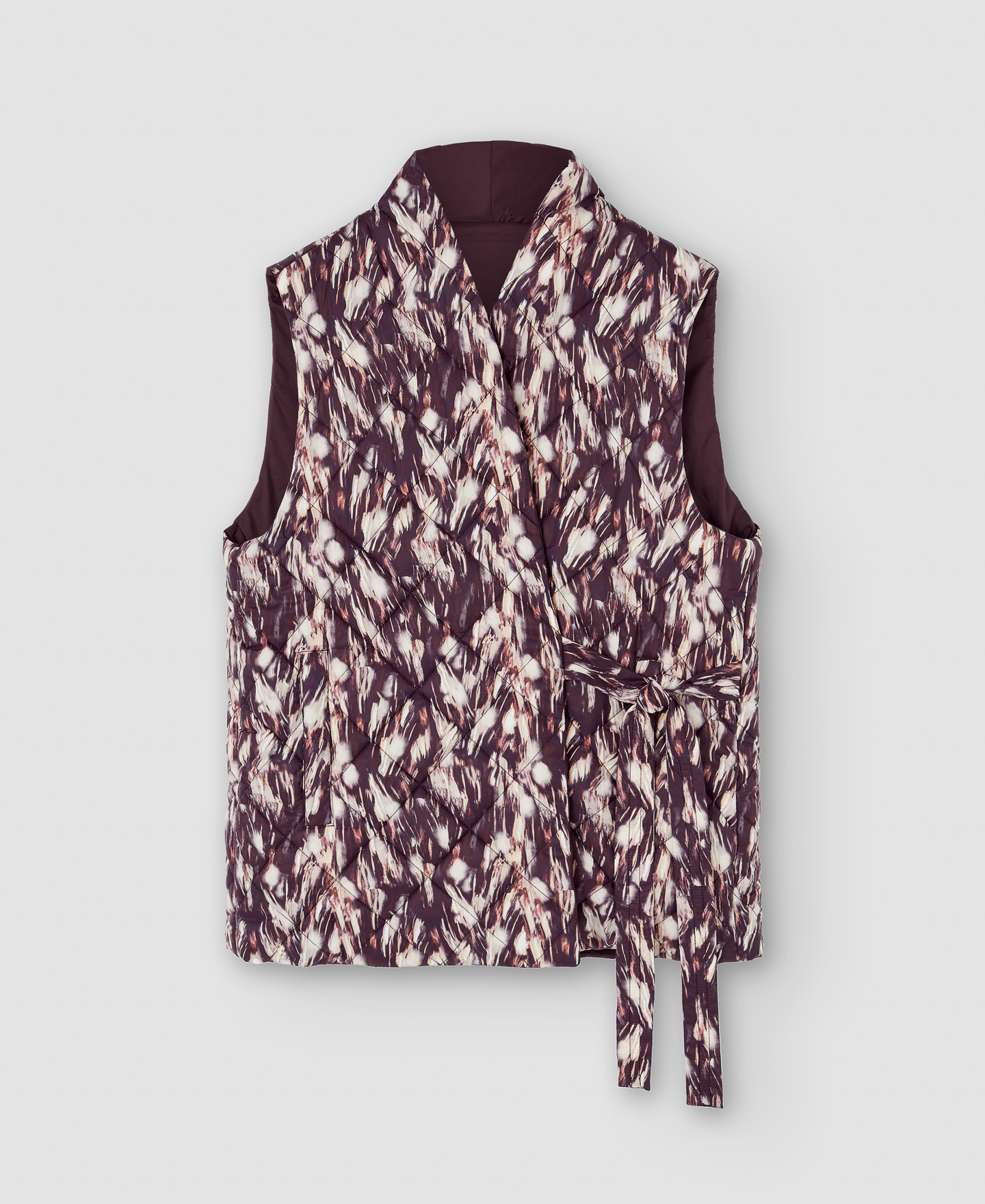 Recycled nylon short waistcoat image number 5