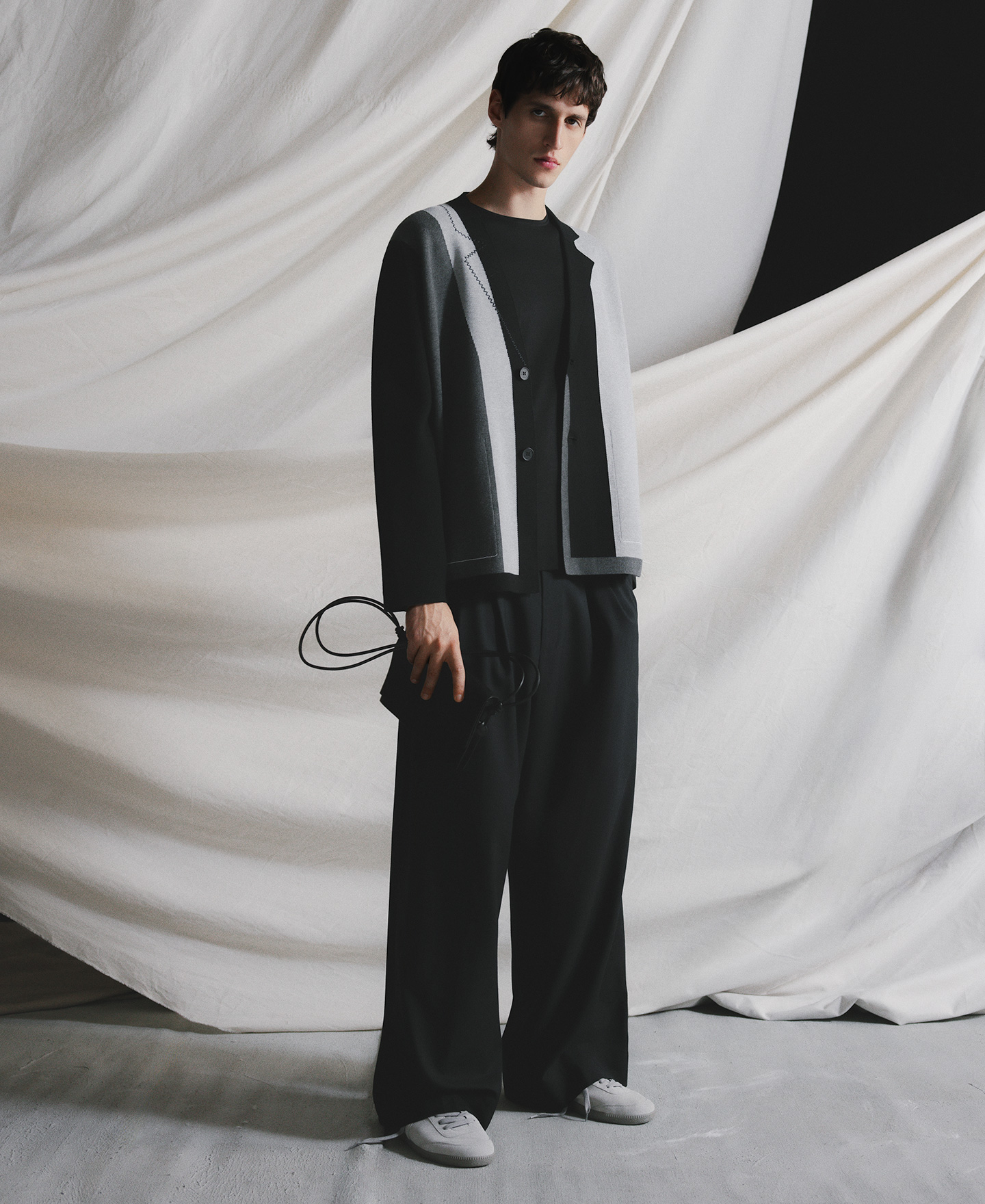 Portam&oacute;vil rectangular piel image number 3