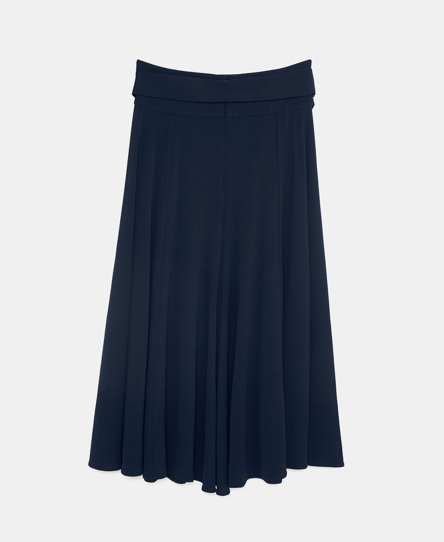 Fluid skirt in elastic knit image number 5