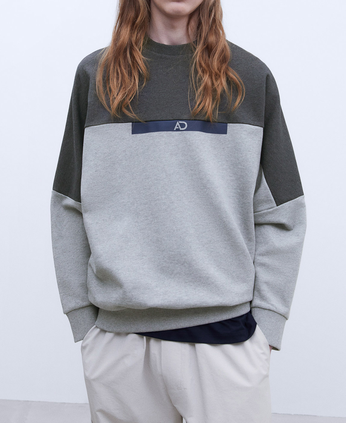 Two-tone cotton oversize sweatshirt image number 0