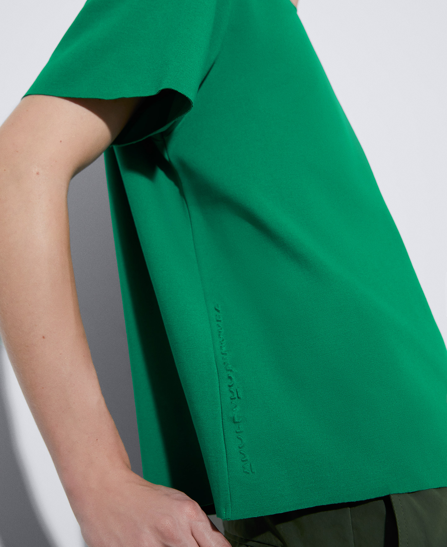 Viscose oversize T-shirt responsible image number 3