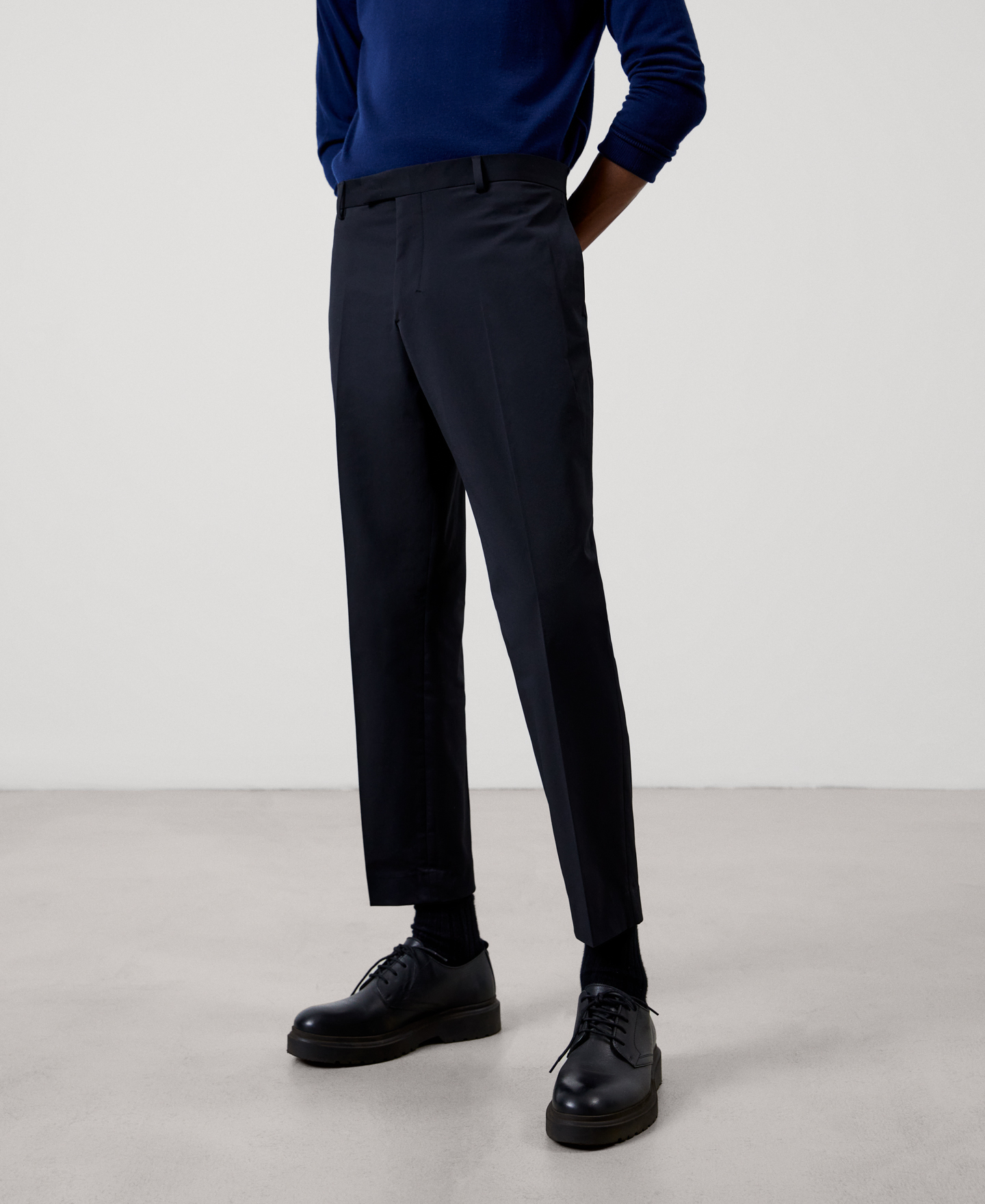 Ankle-length tailored trousers image number 0