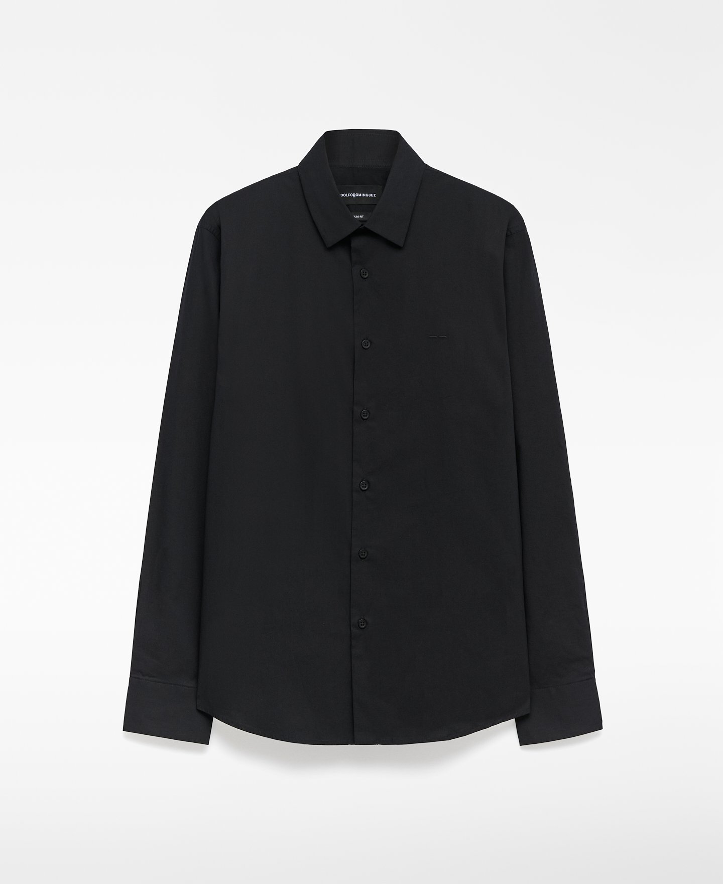 Camisa slim fit cuello italiano hombre image number 0