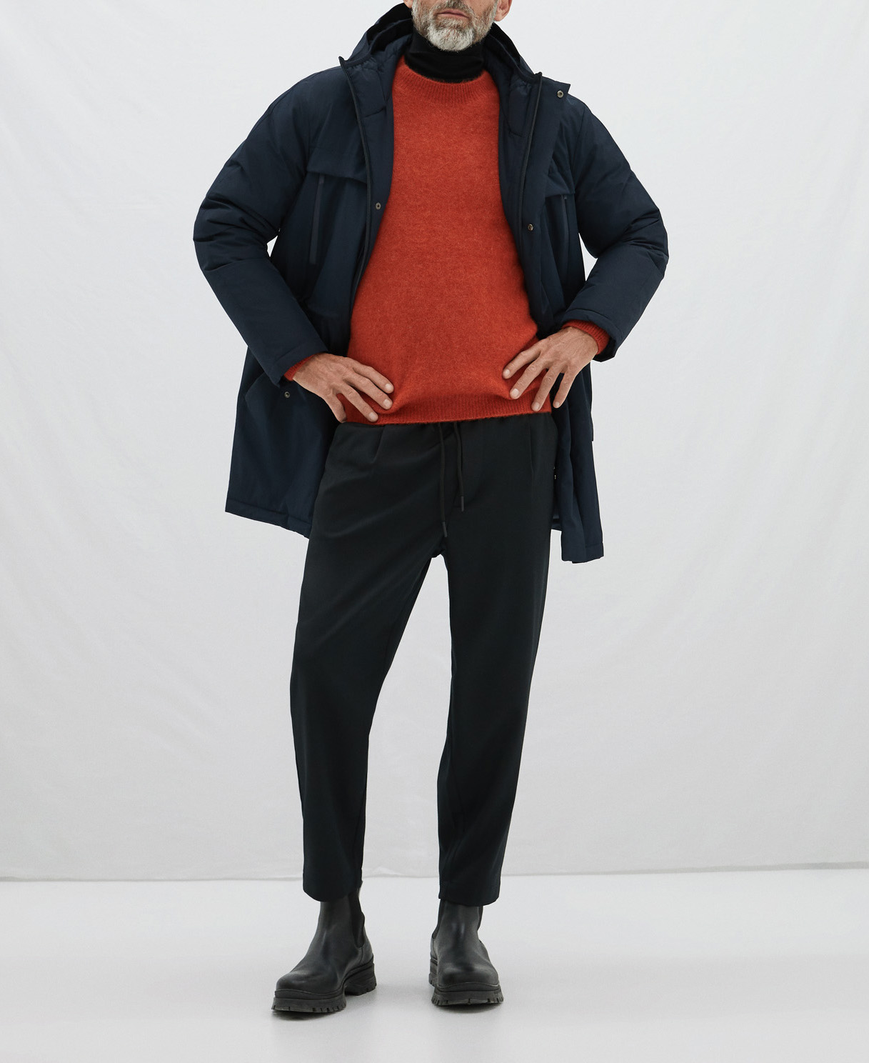 Padded coat with hood image number 1