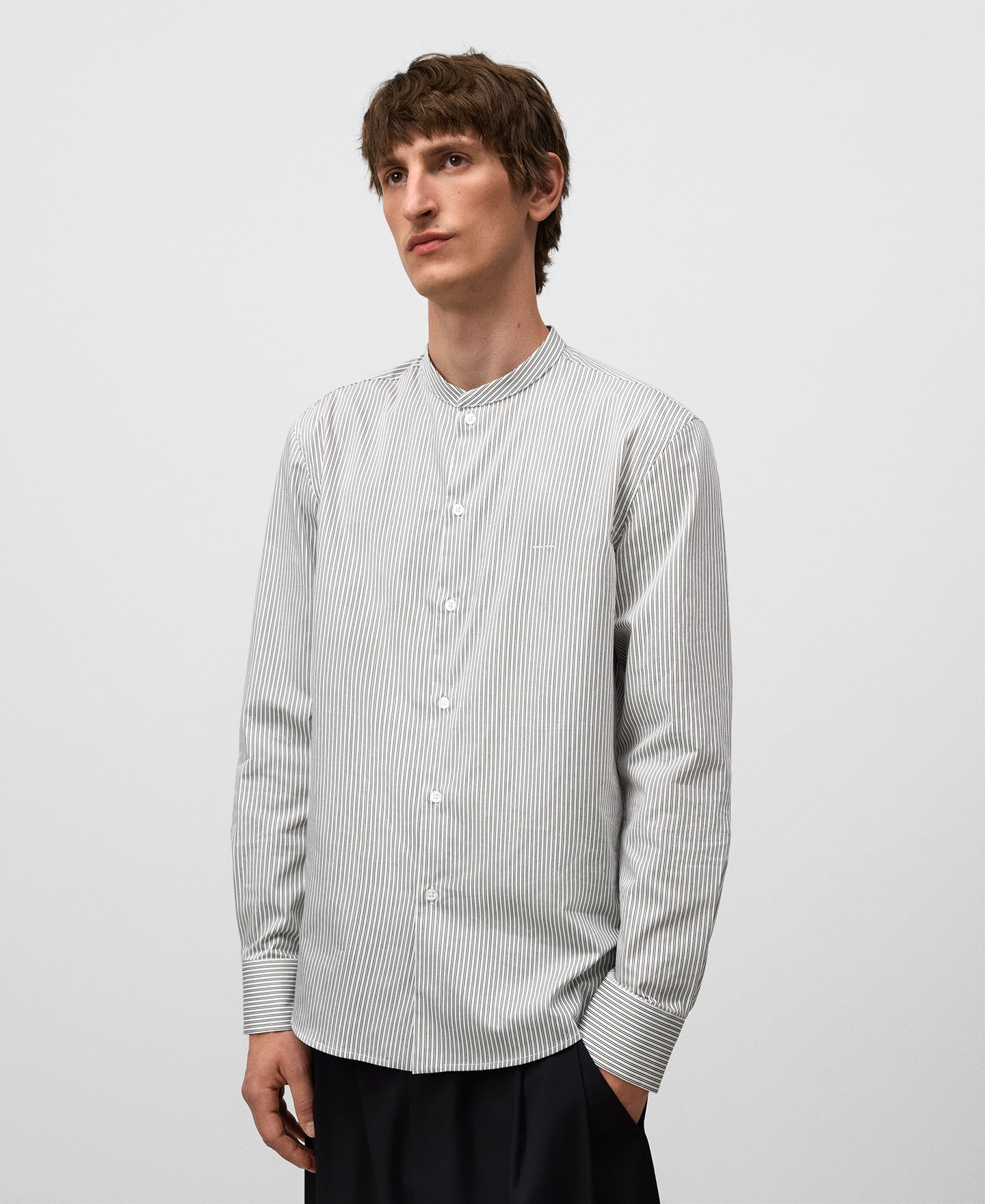 Mandarin collar striped shirt man image number 0