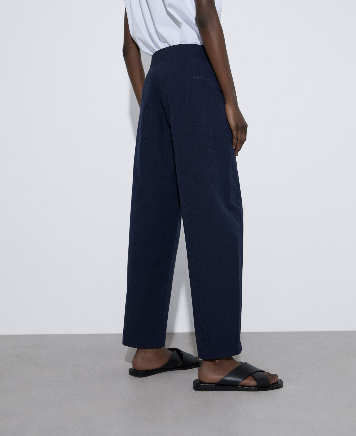 Responsible cotton carrot trousers image number 2
