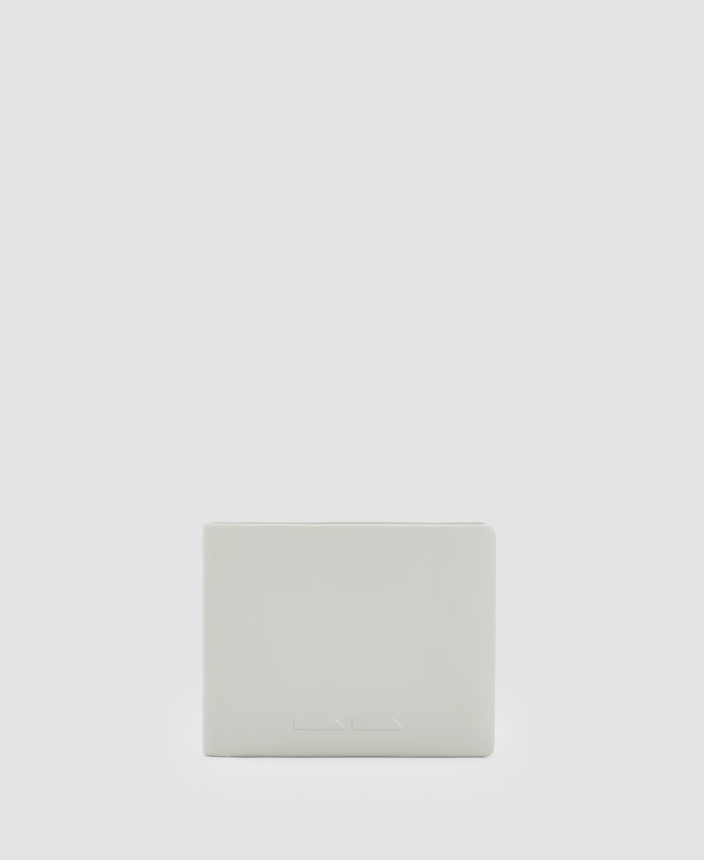Minimalist cowhide leather wallet image number 0