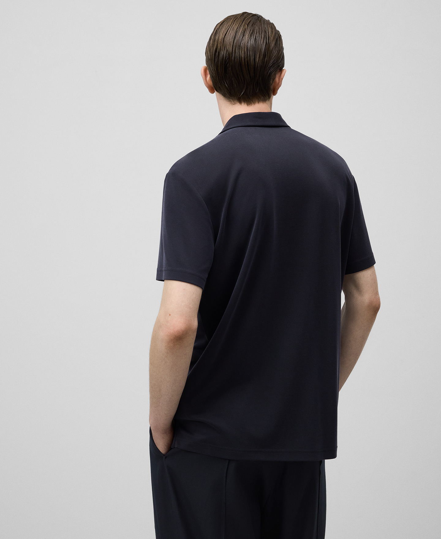 Polo modal responsable botones hombre image number 2