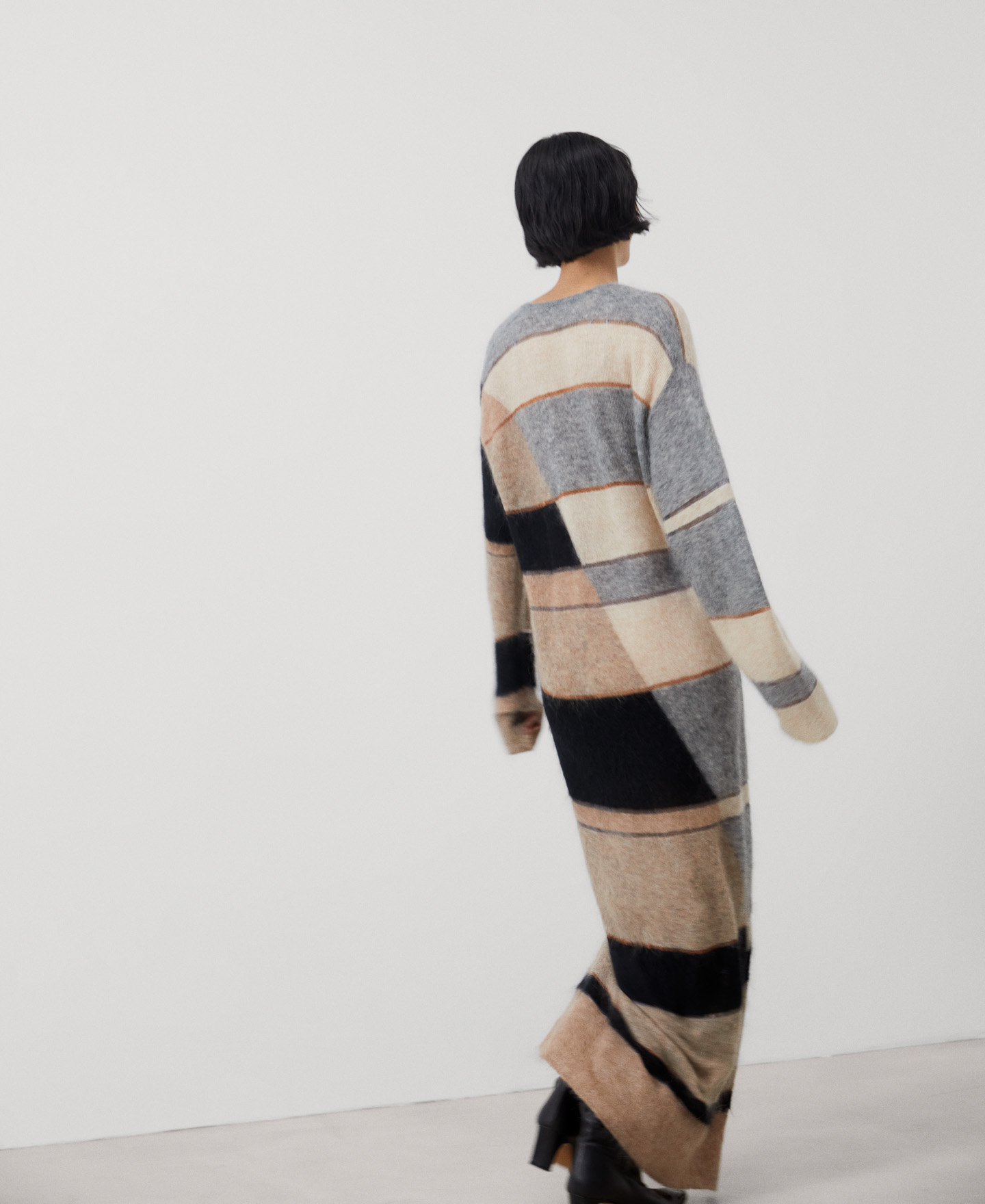 Long striped dress in carded mohair image number 2