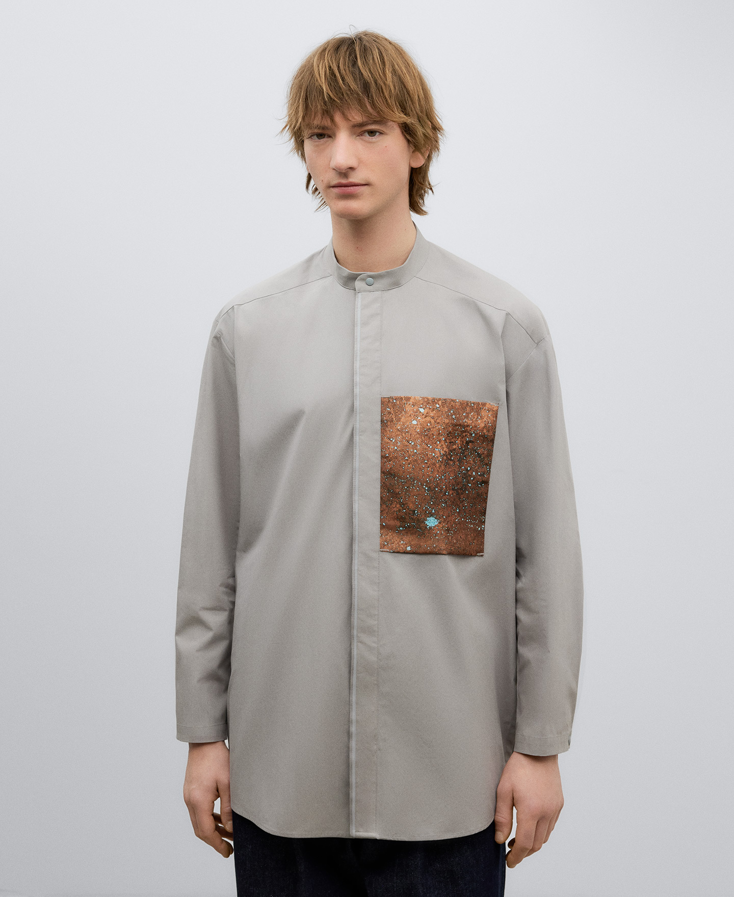 Camisa algodão cinzenta oversize homem image number 0