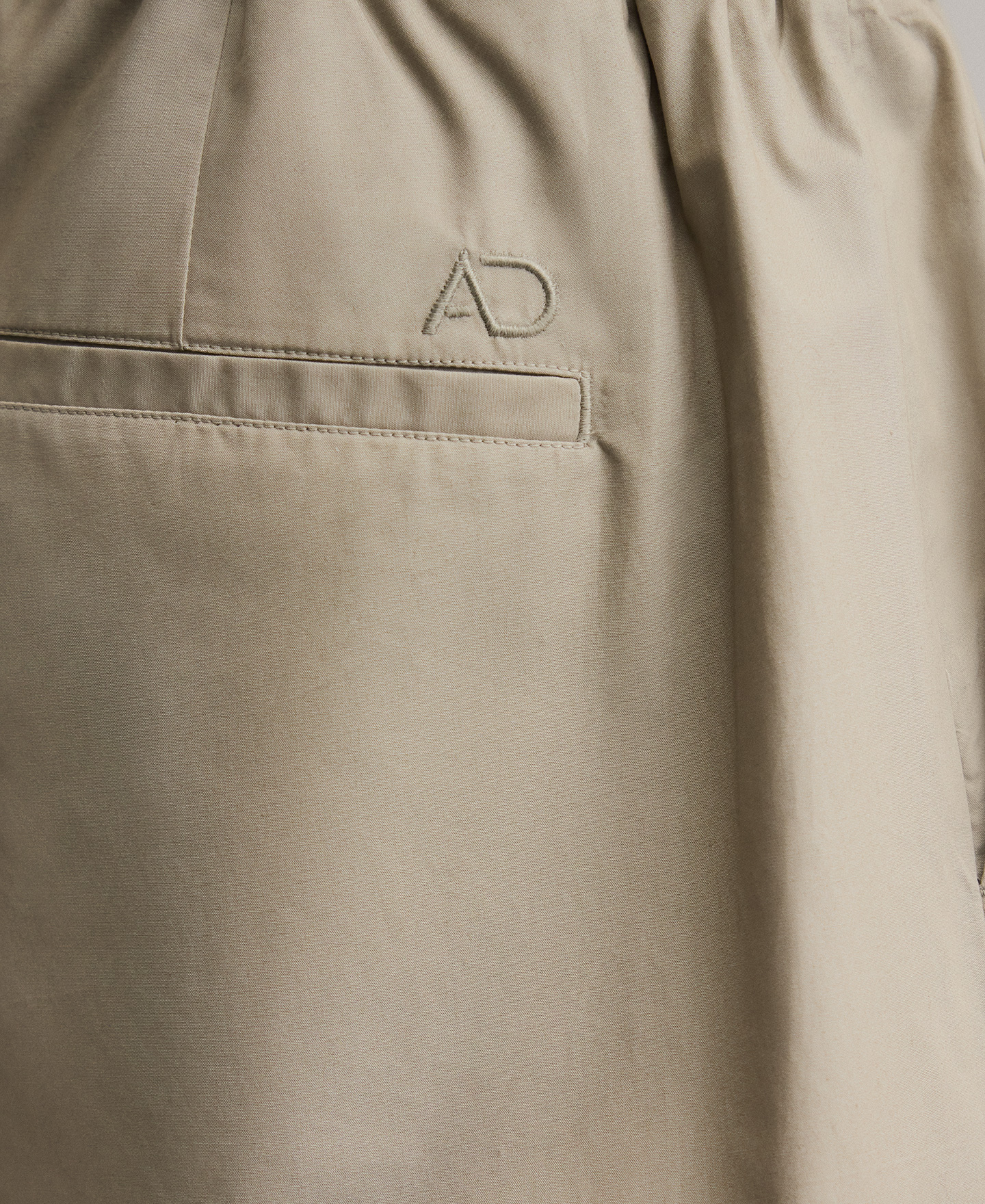 Bermudas de algod&atilde;o com duas pregas image number 3