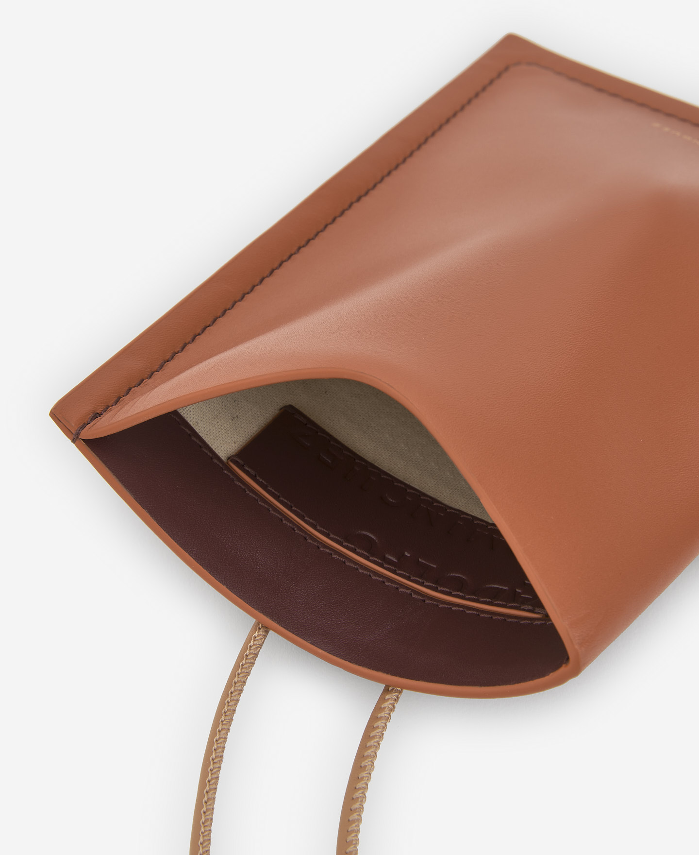 Responsible leather phone holder image number 2
