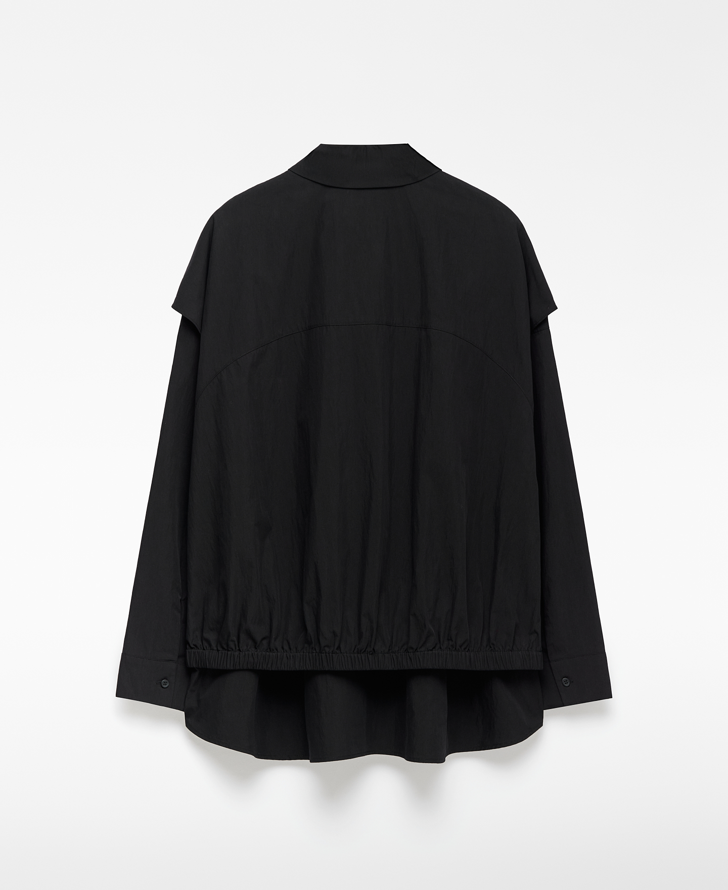 Camisa oversize capa en espalda hombre image number 5