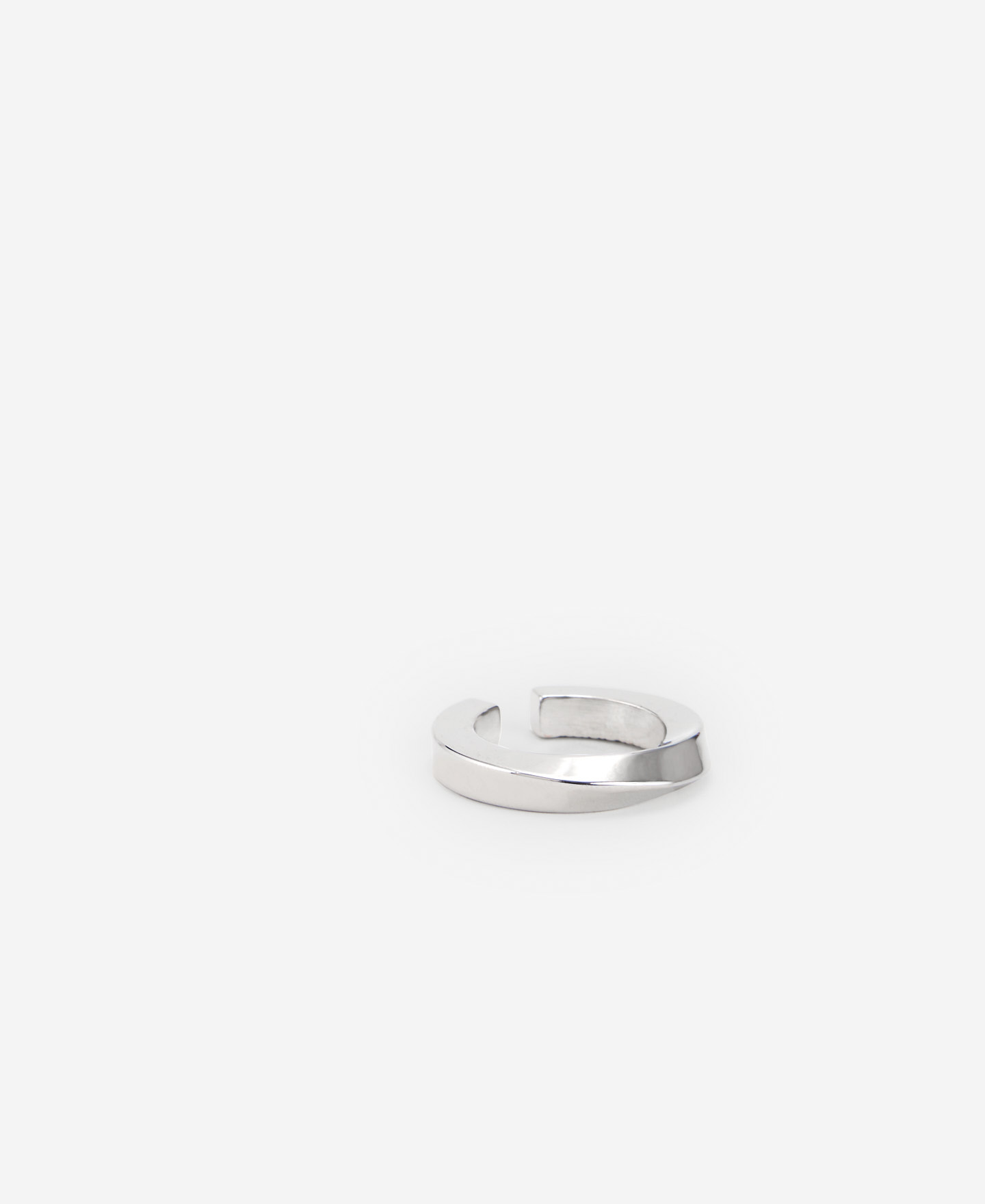 Anillo Giro plateado para mujer image number 2