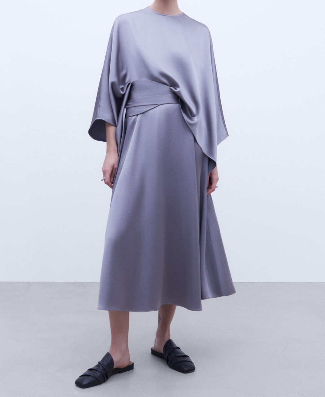 Falda midi semicircular image number 1