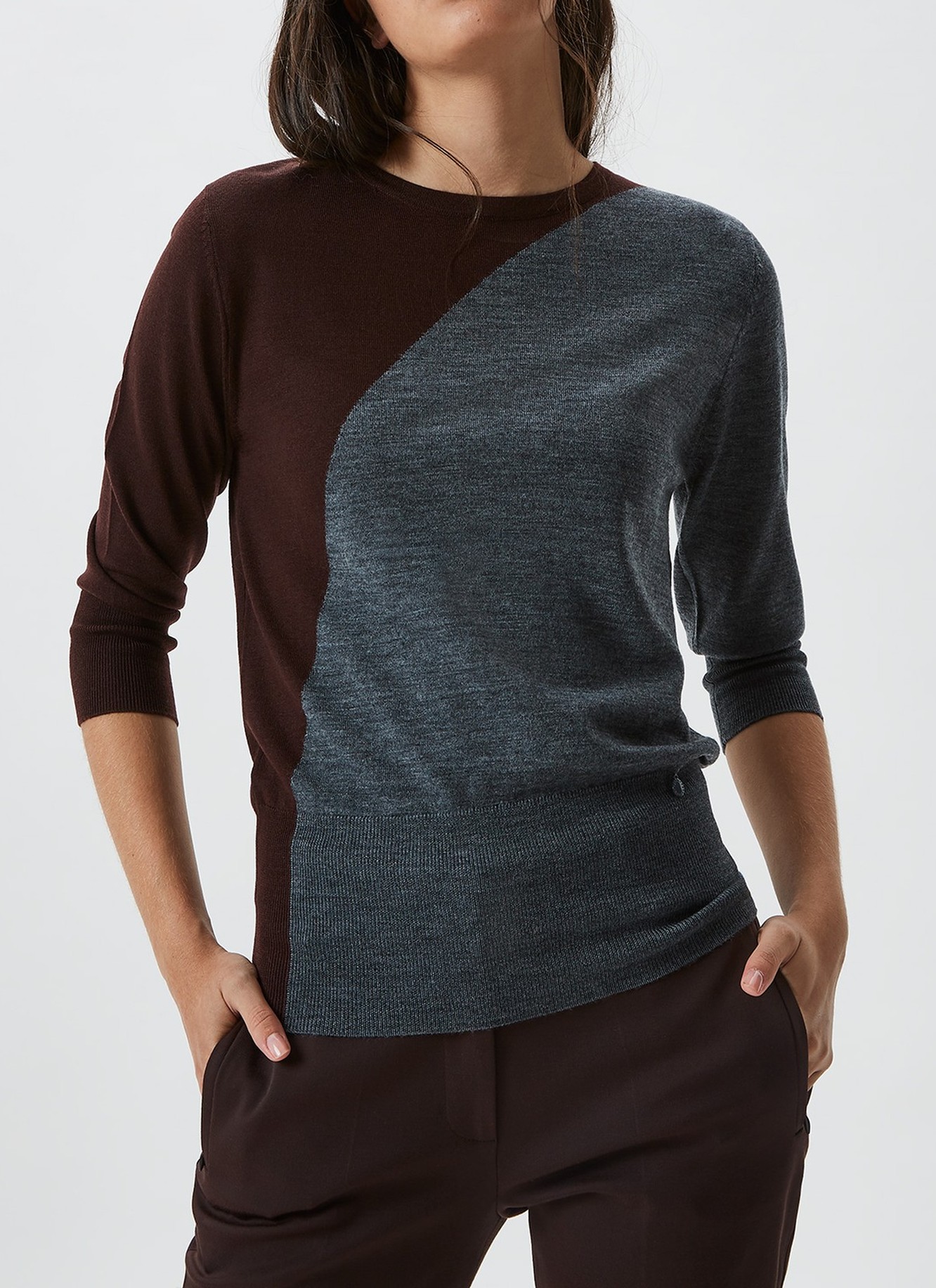 Merino sweater with bicolour intarsia image number 0