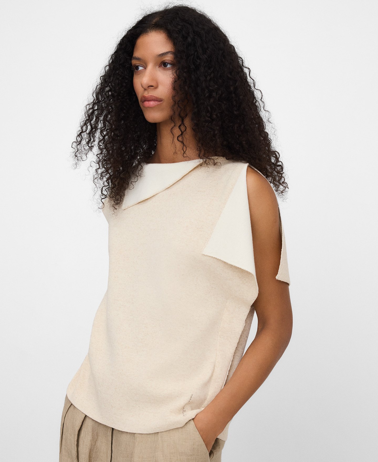 Asymmetric knit sweater image number 0