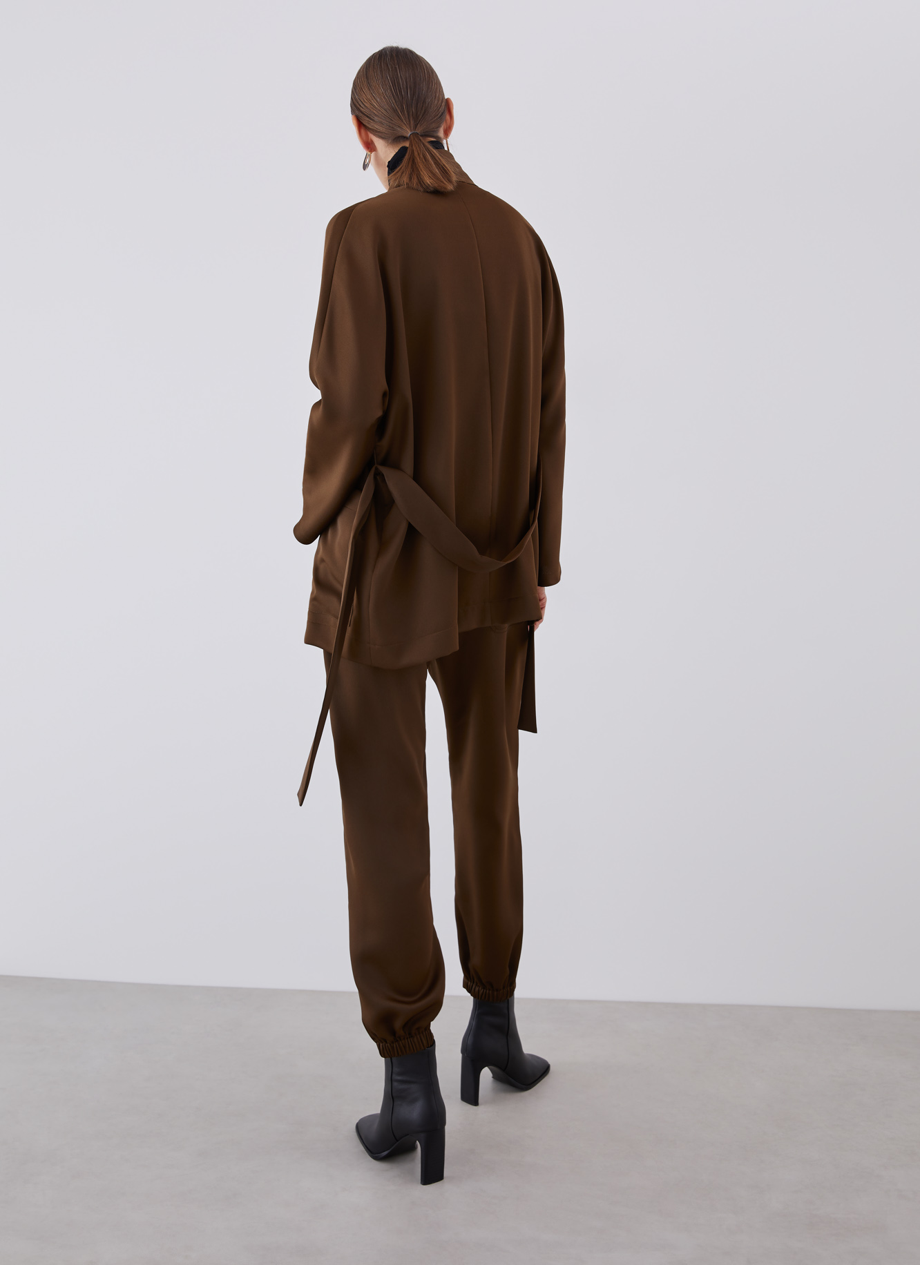Kimono with belt image number 1