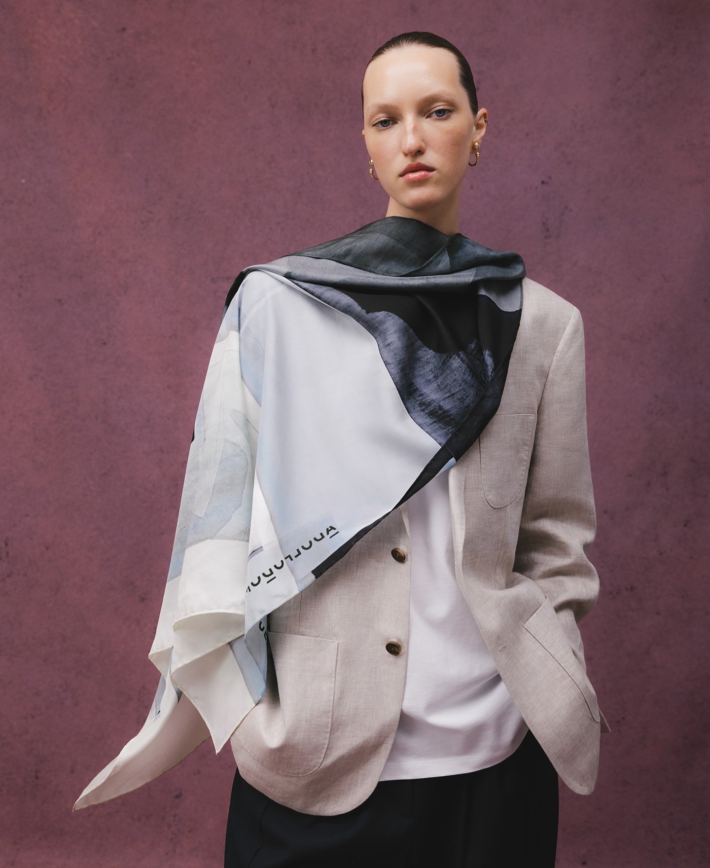Maxi silk printed scarf woman image number 3