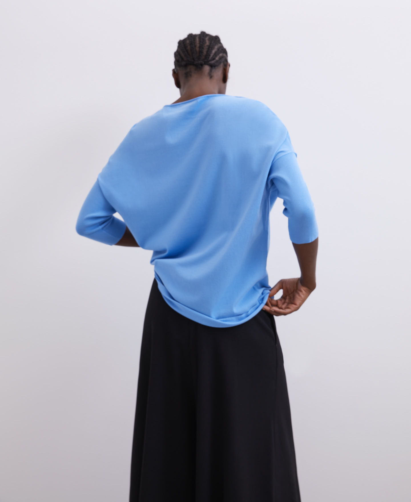Jersey viscosa cuello pico image number 2