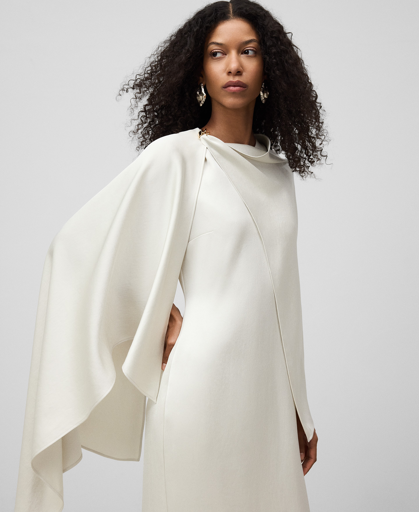 Long dress with asymmetrical shawl woman image number 3