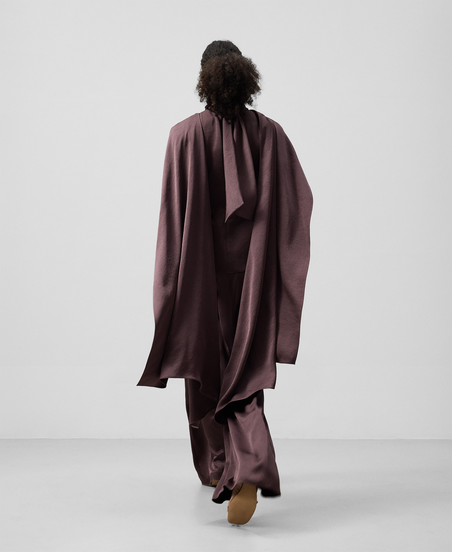 Wide leg trousers woman image number 2
