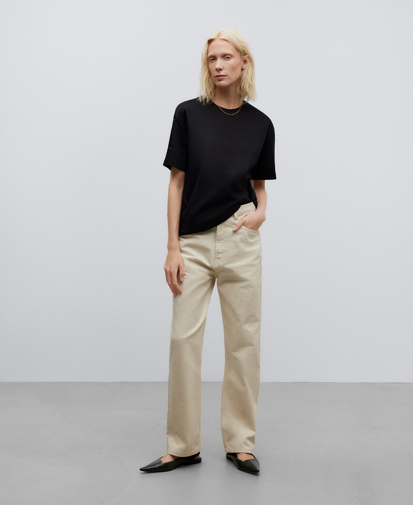 Crew collar T-shirt woman image number 1