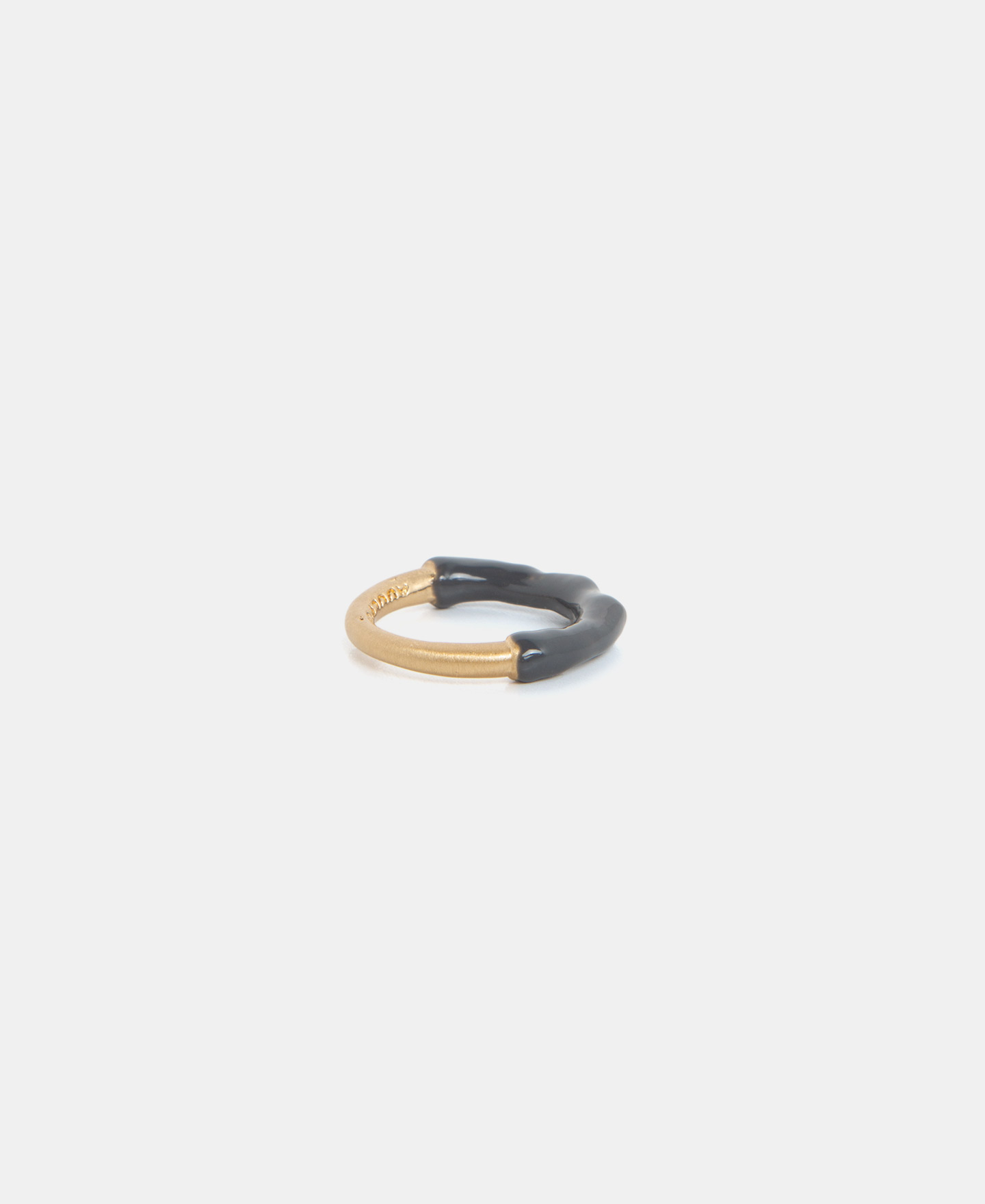 Circular resin and zinc ring image number 1
