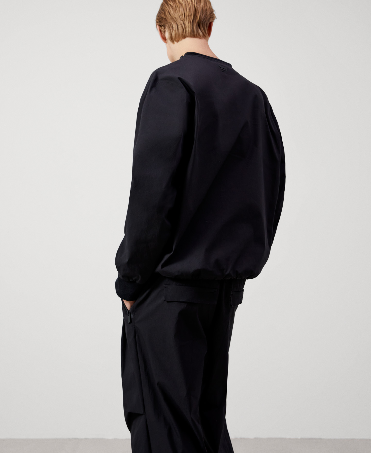 Organic cotton crew neck sweatshirt image number 2