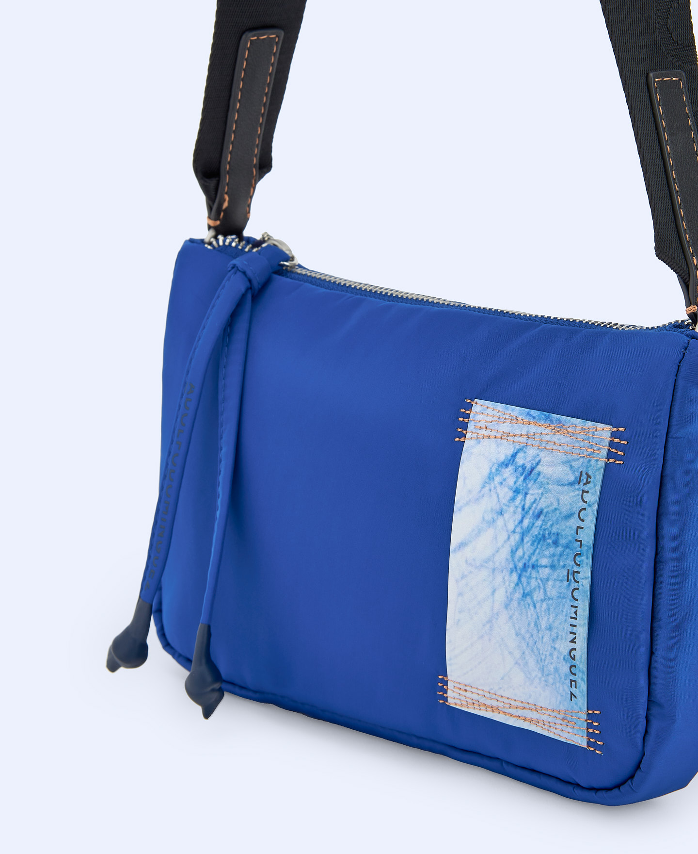 Padded fabric small shoulder bag image number 3