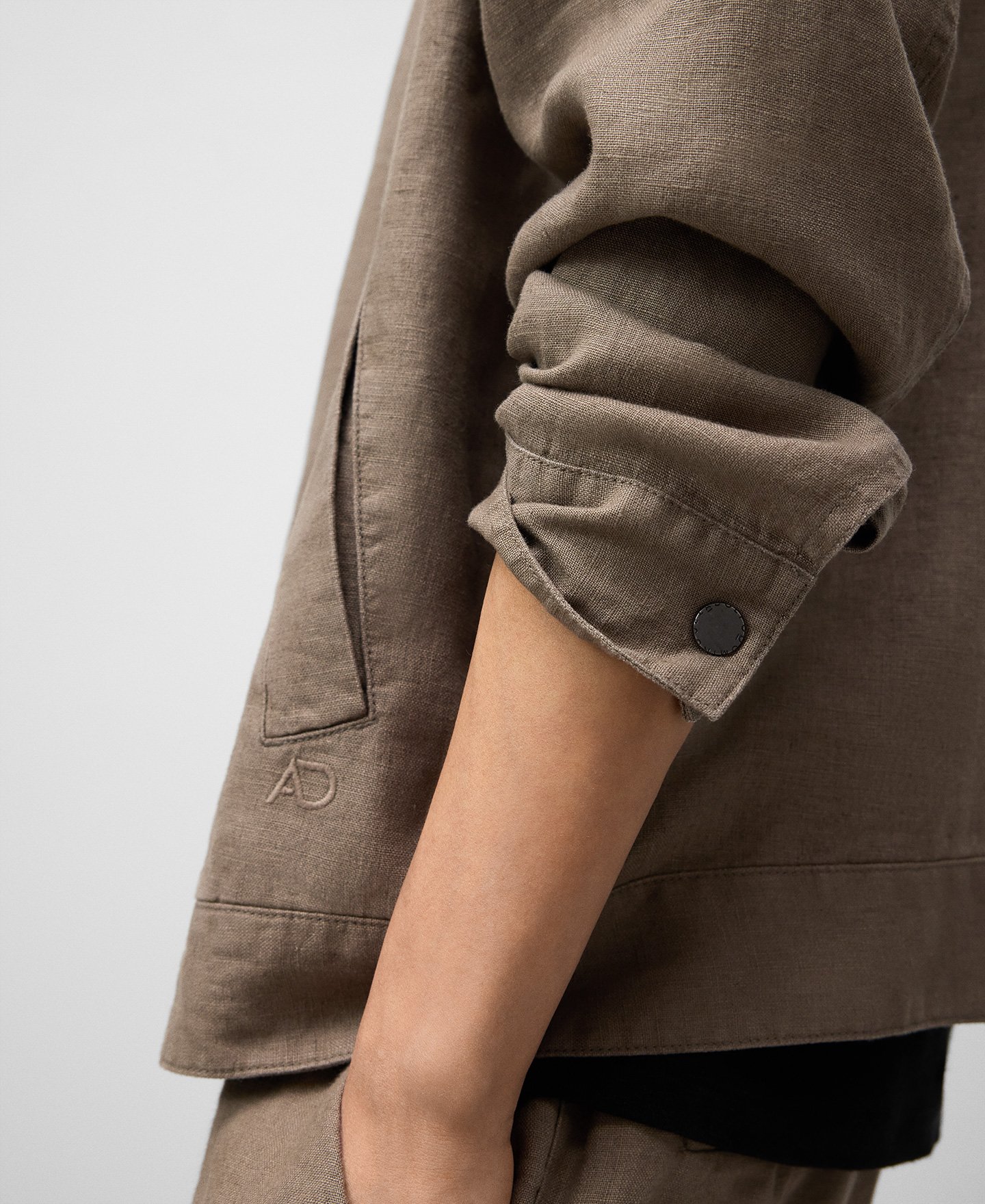 Linen flowy jacket man image number 4