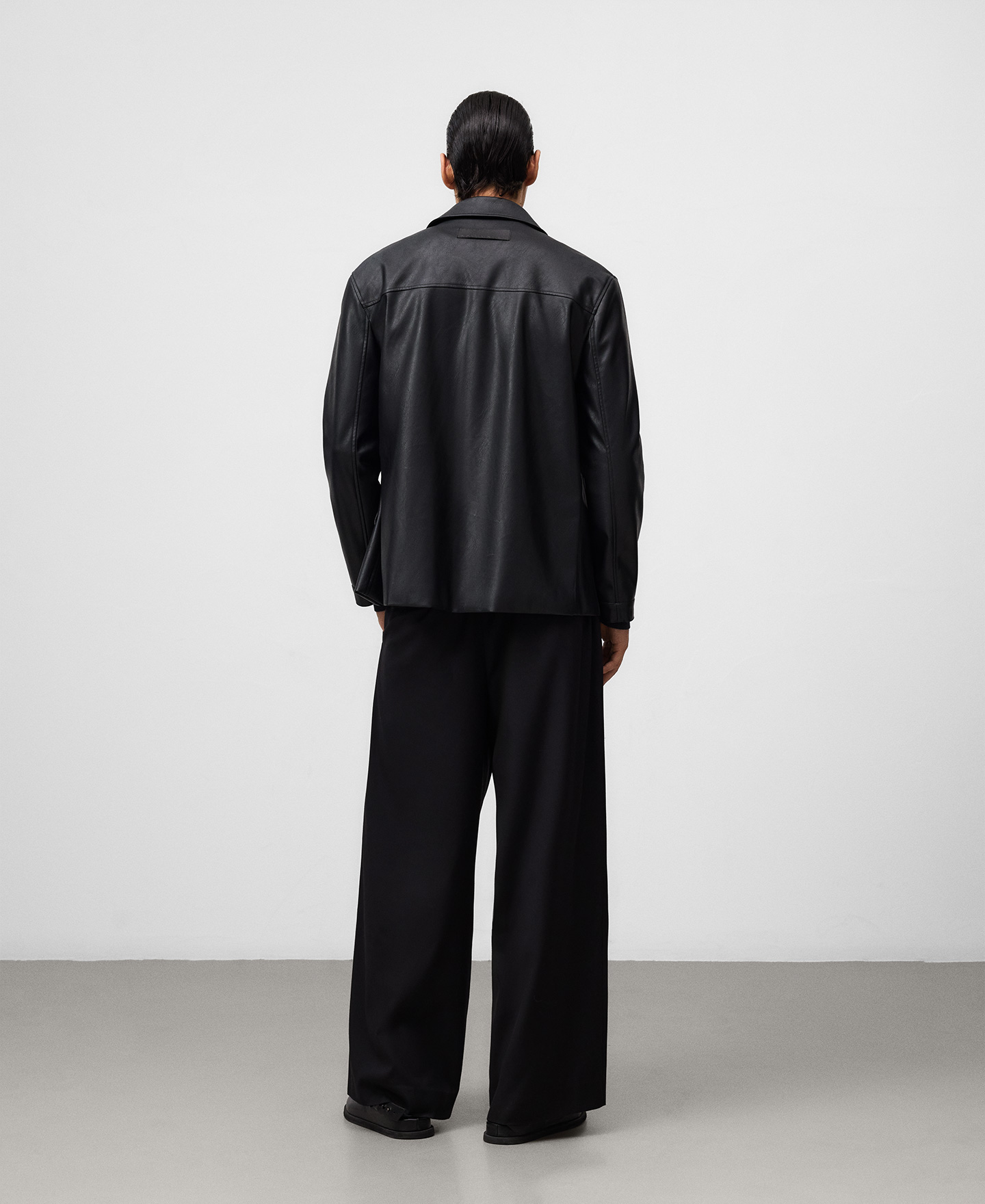 Leather-Non-Leather jacket man image number 2