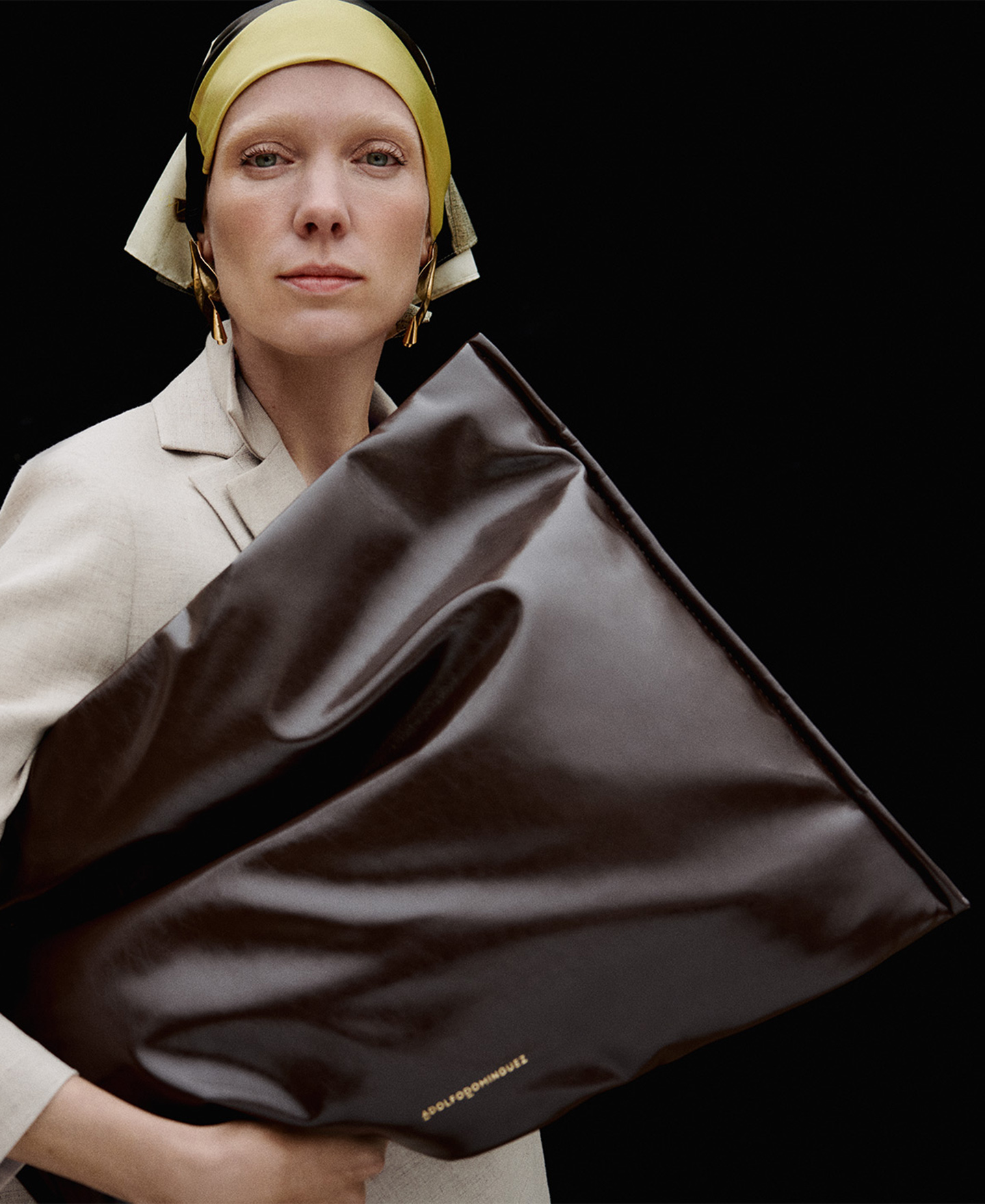 Leather-Non-Leather maxi shopper woman image number 4