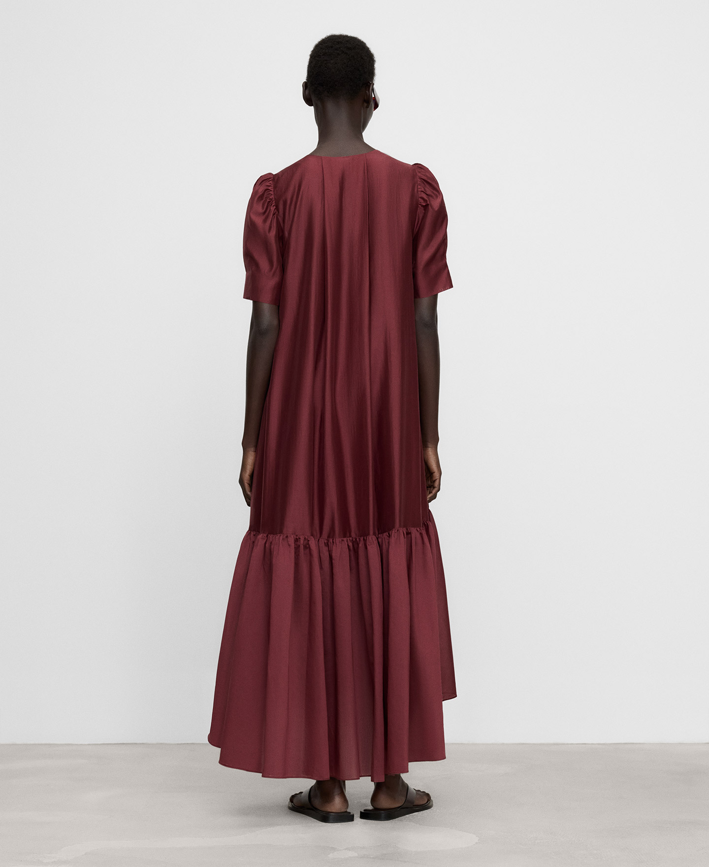 Long A-line dress with a wide ruffle image number 2