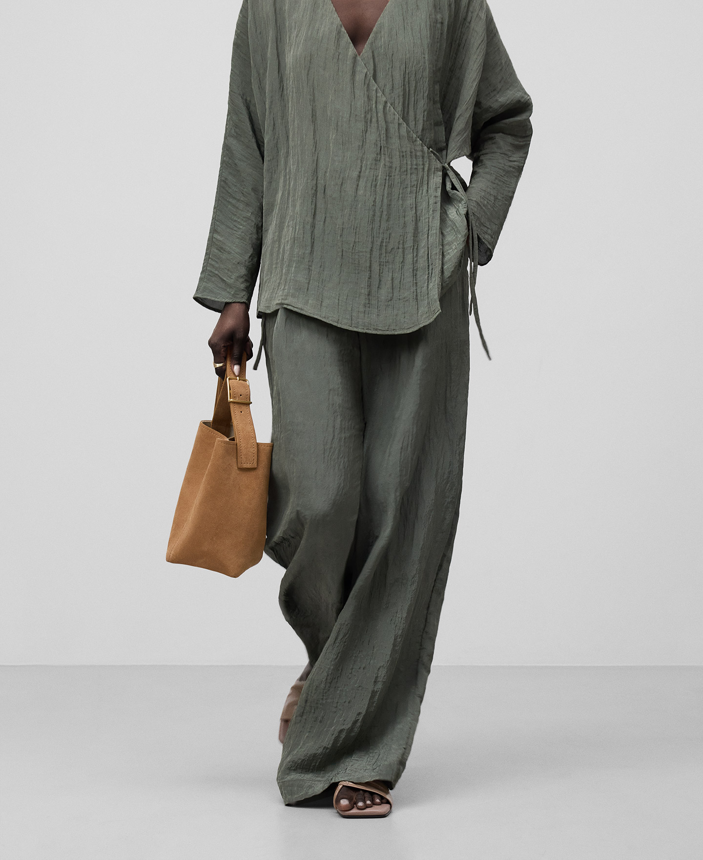 Front pleats pyjama trousers woman image number 0
