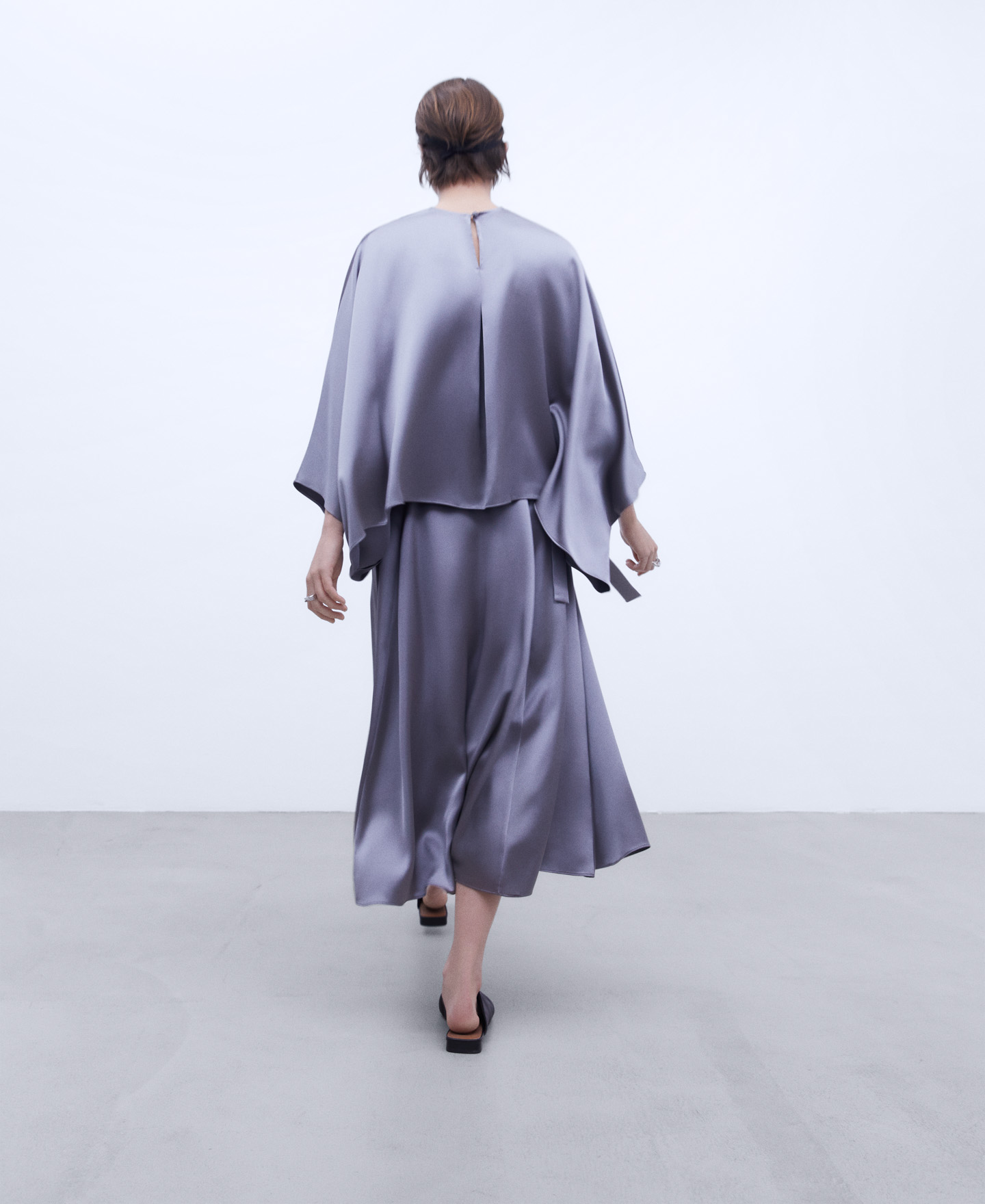 Falda midi semicircular image number 2