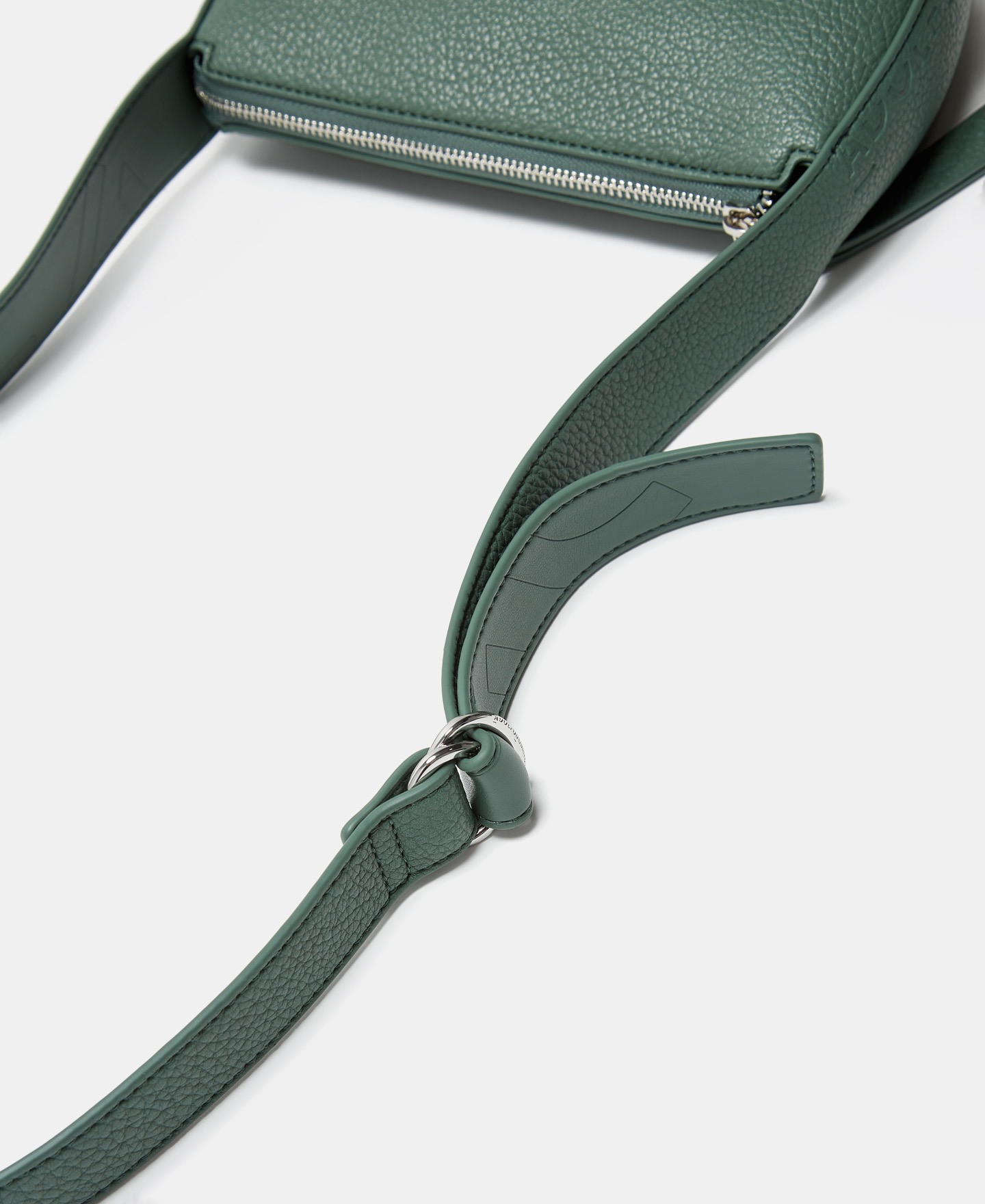 Granulated mini shoulder strap image number 2