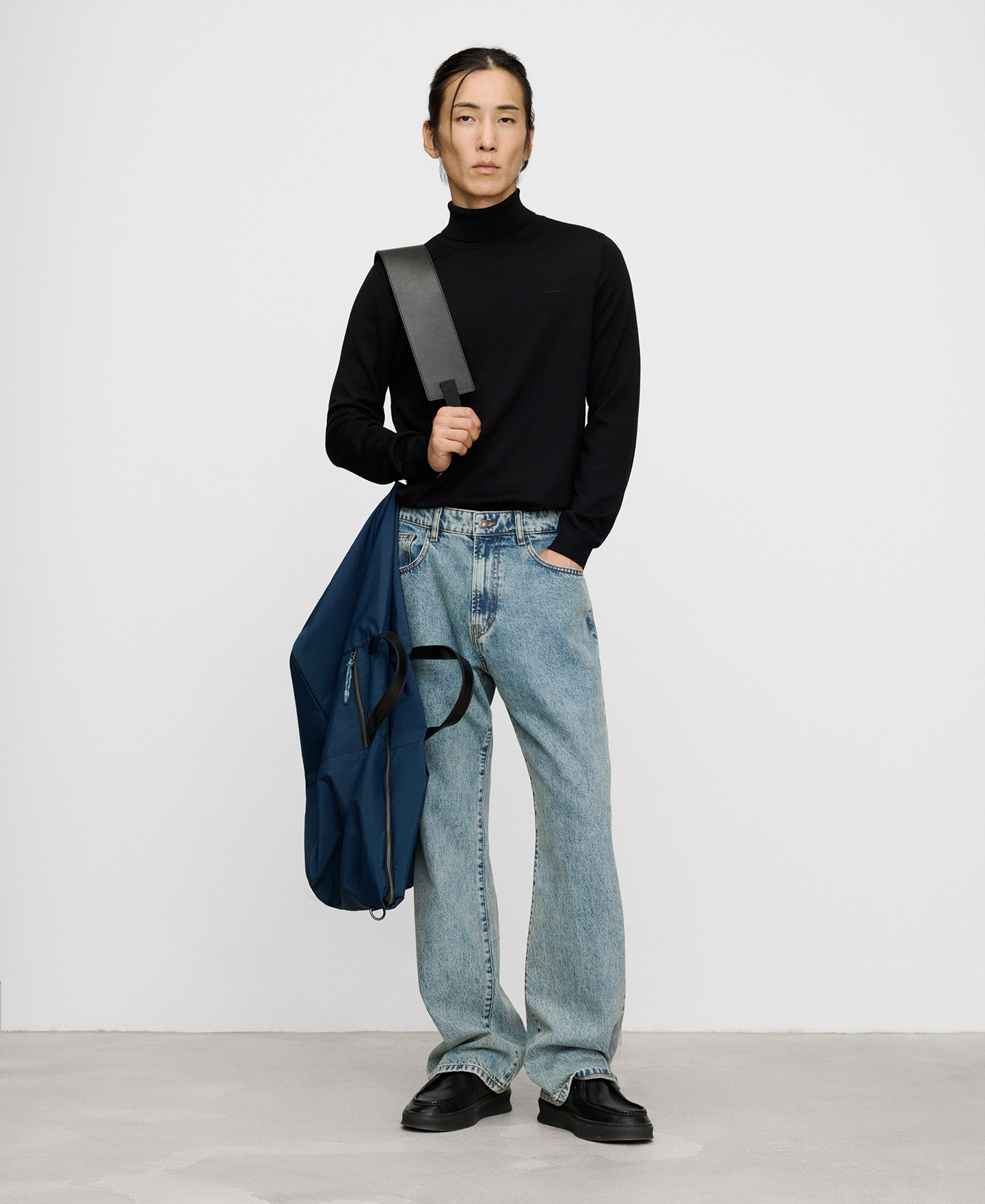 Merino wool mock neck sweater image number 1