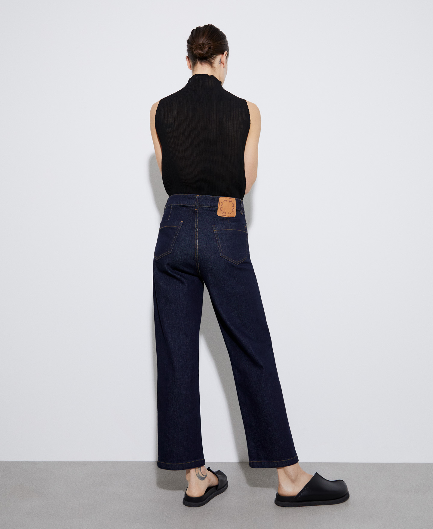 Five-pocket straight trousers image number 2