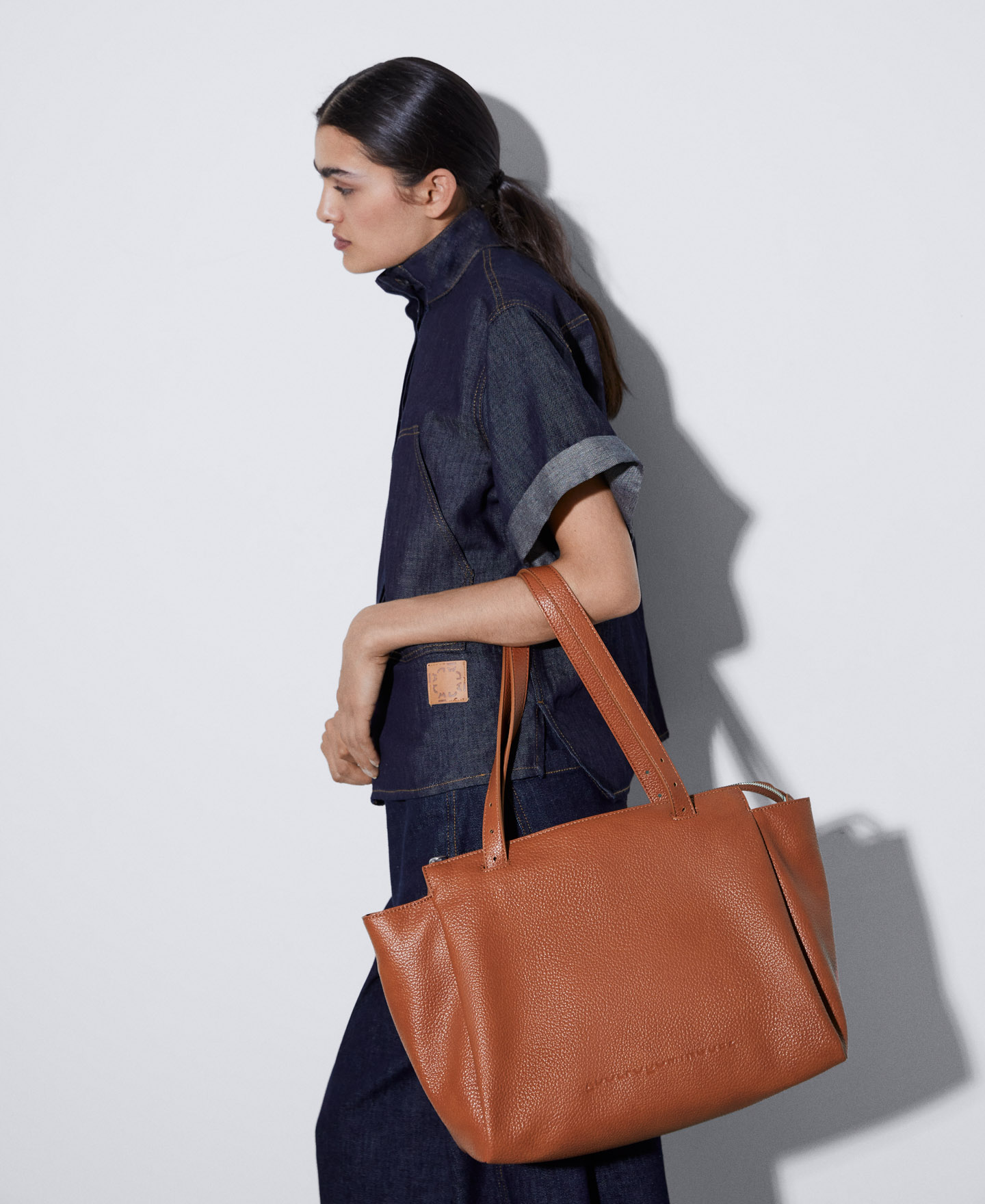 Bolso city en material reciclado image number 5