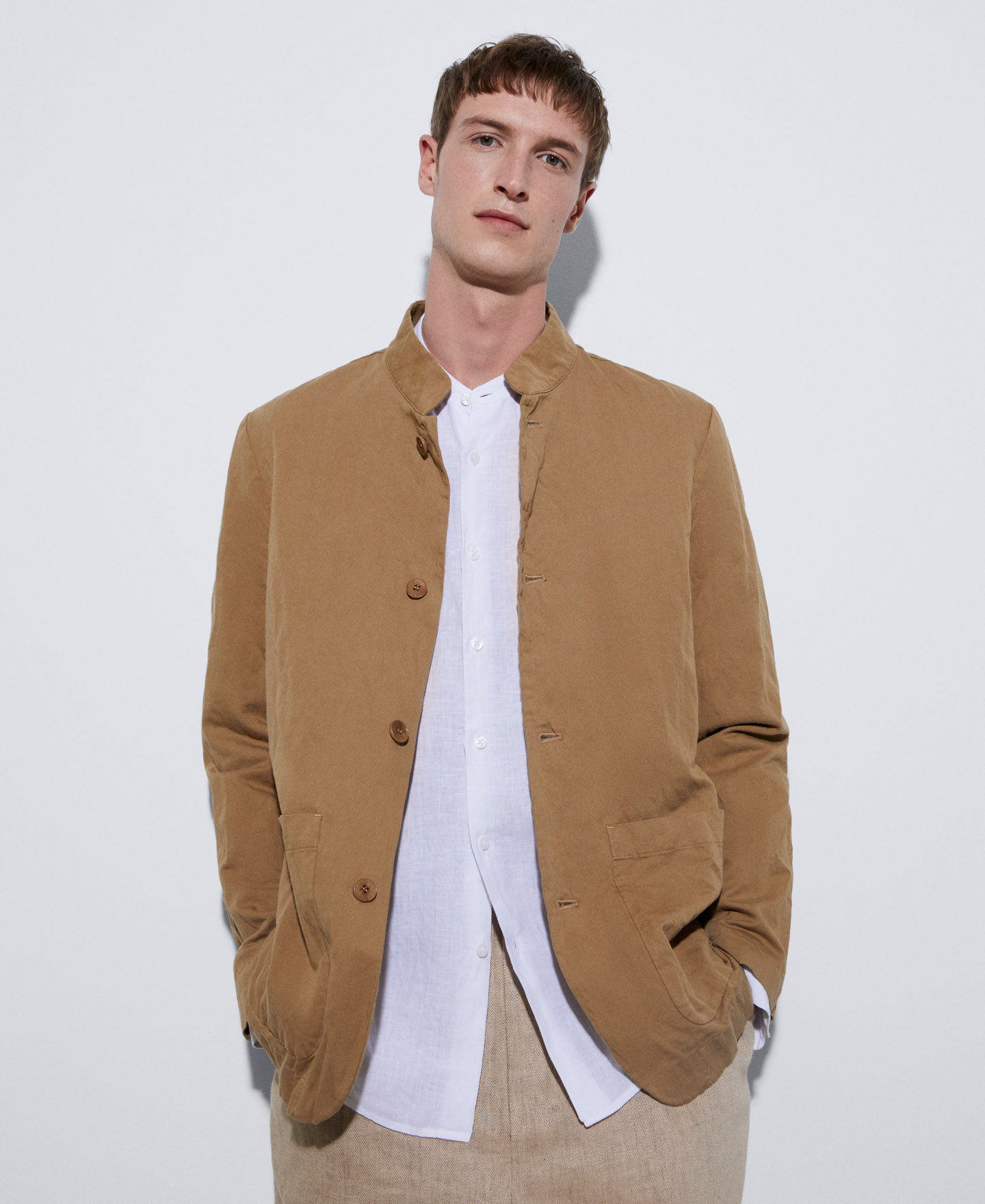 Mandarin collar four button blazer image number 0