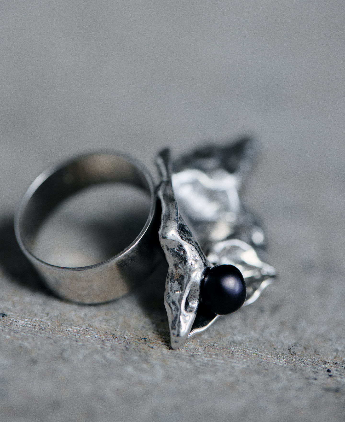 Maxi-bague métallique à perle femme image number 4